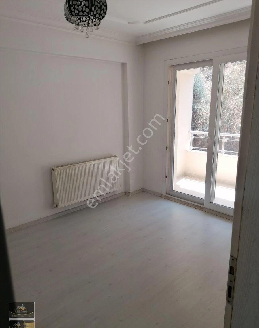 Kemalpaşanın Merkezinde Acil Satılık 110 M2 2+1 Doğalgazlı Daire - Görsel 21