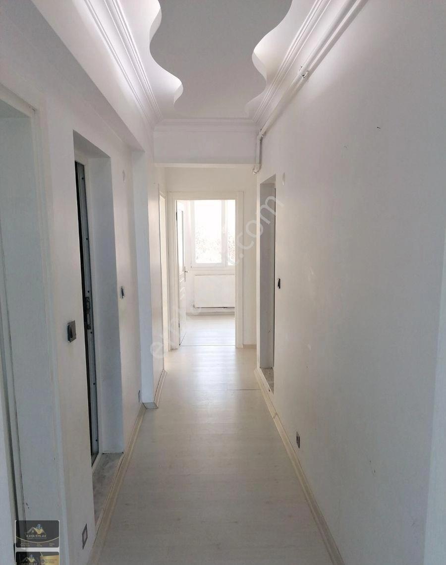 Kemalpaşanın Merkezinde Acil Satılık 110 M2 2+1 Doğalgazlı Daire - Görsel 20