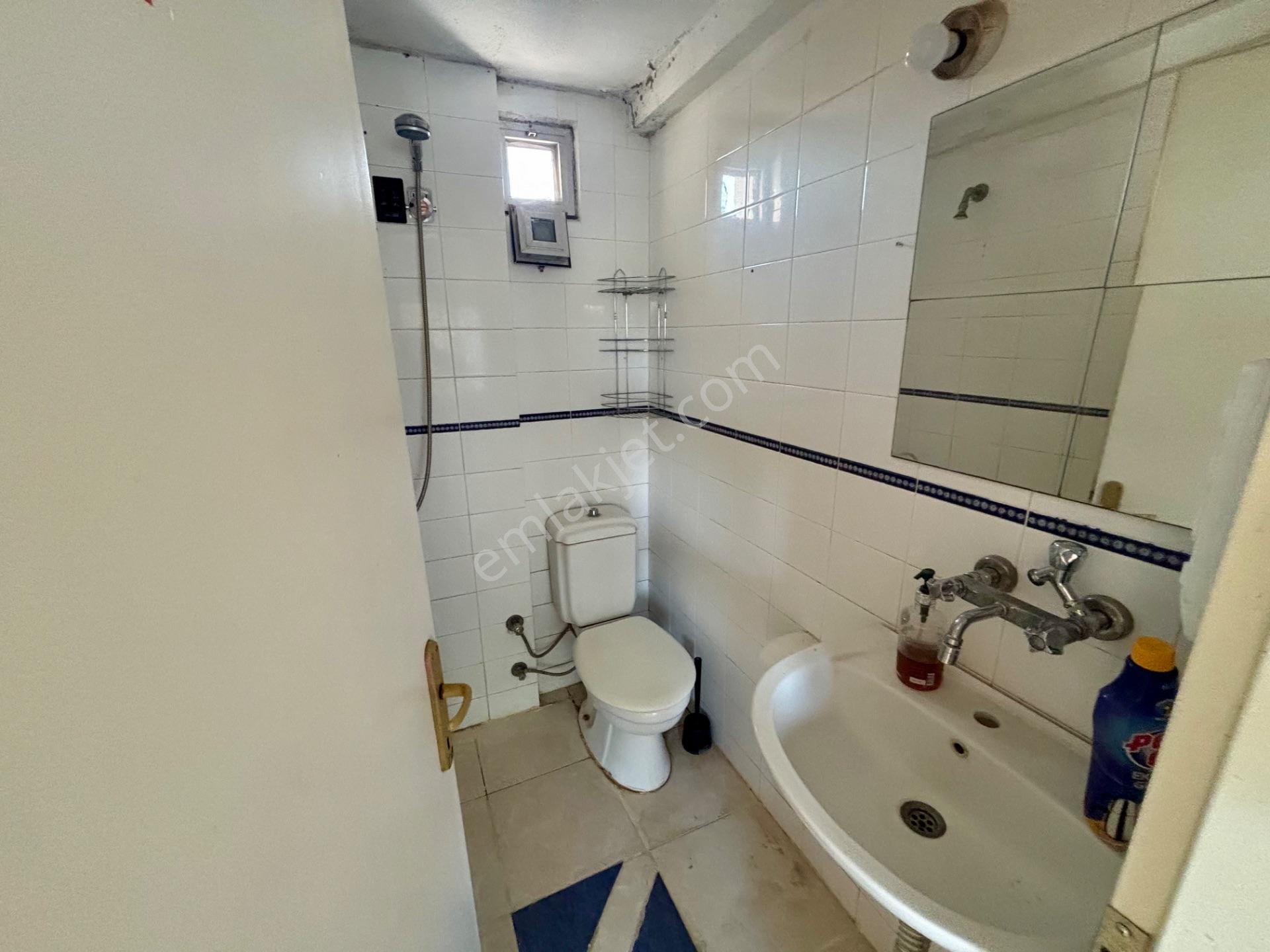Bornova Evka 3 Metro Yürüme Mesafesinde Kiralık 1+1 Daire - Görsel 10