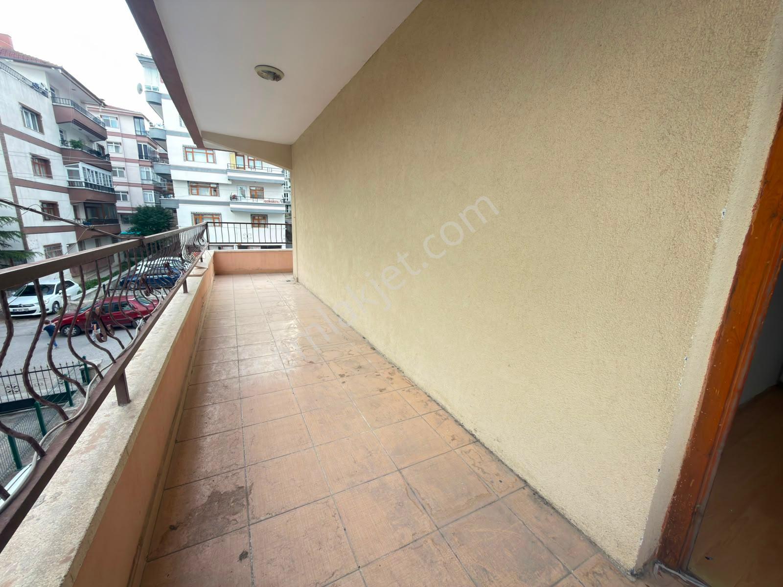 Bk Gayrimenkulden Malazgirt Mah. Kiralık Daire - Görsel 6