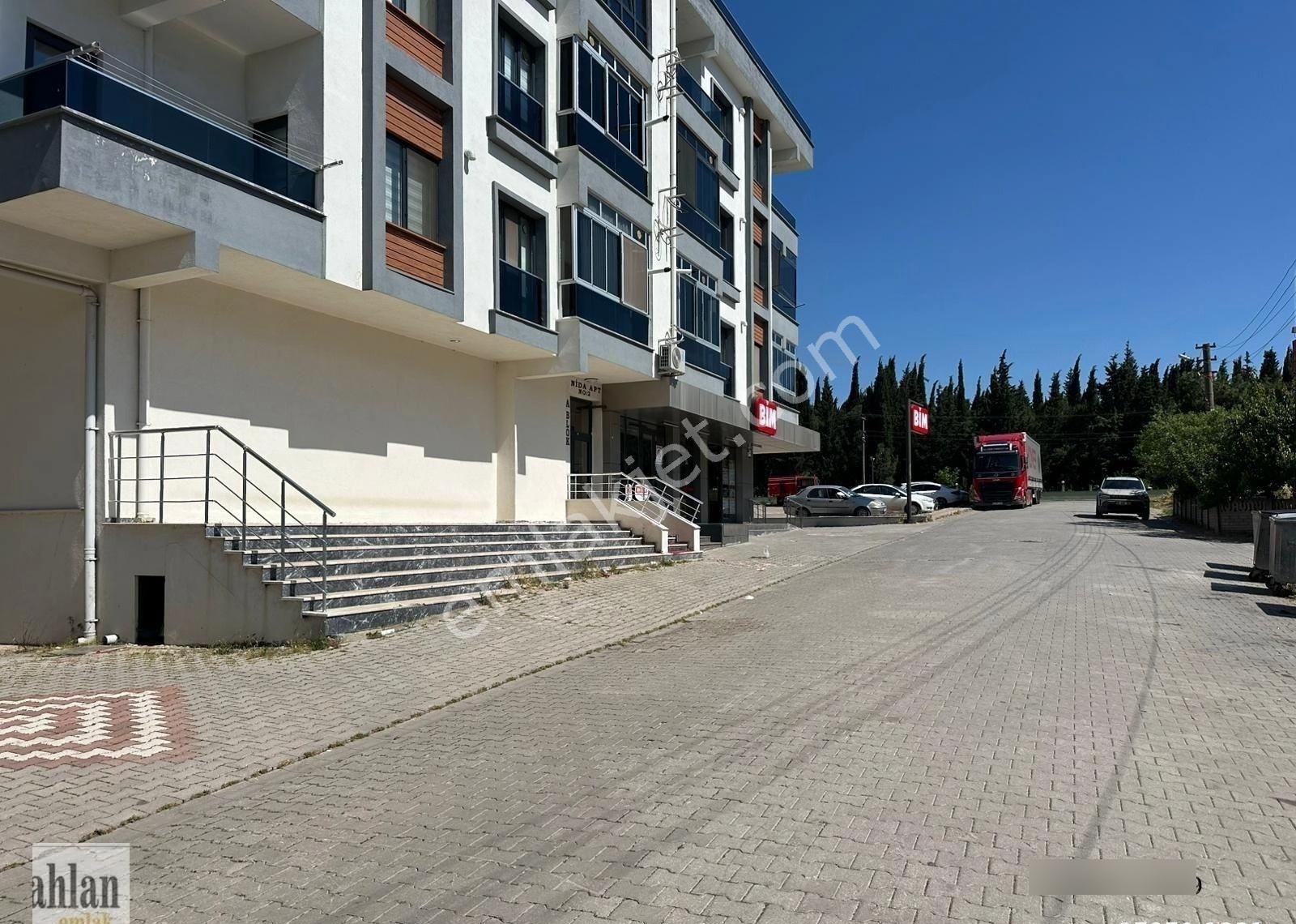 Şahlan Emlaktan Kurumsal Kiracılı 571m2 Yeni Bina Satılık Dükkan - Görsel 15
