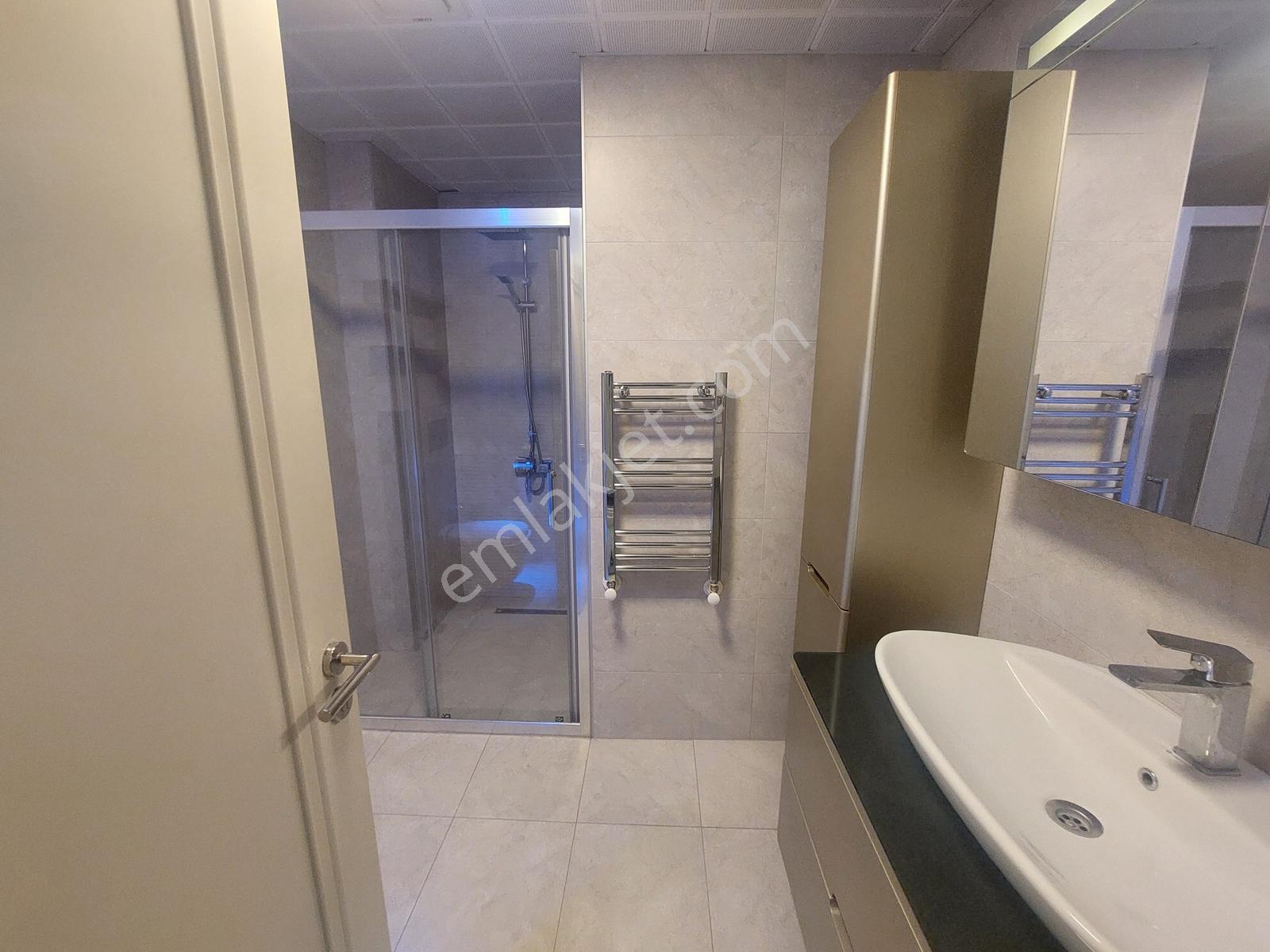 Avcılar Caddebostan Projesinde 140m2 Lüks Bahçeli Dubleks Daire - Görsel 23