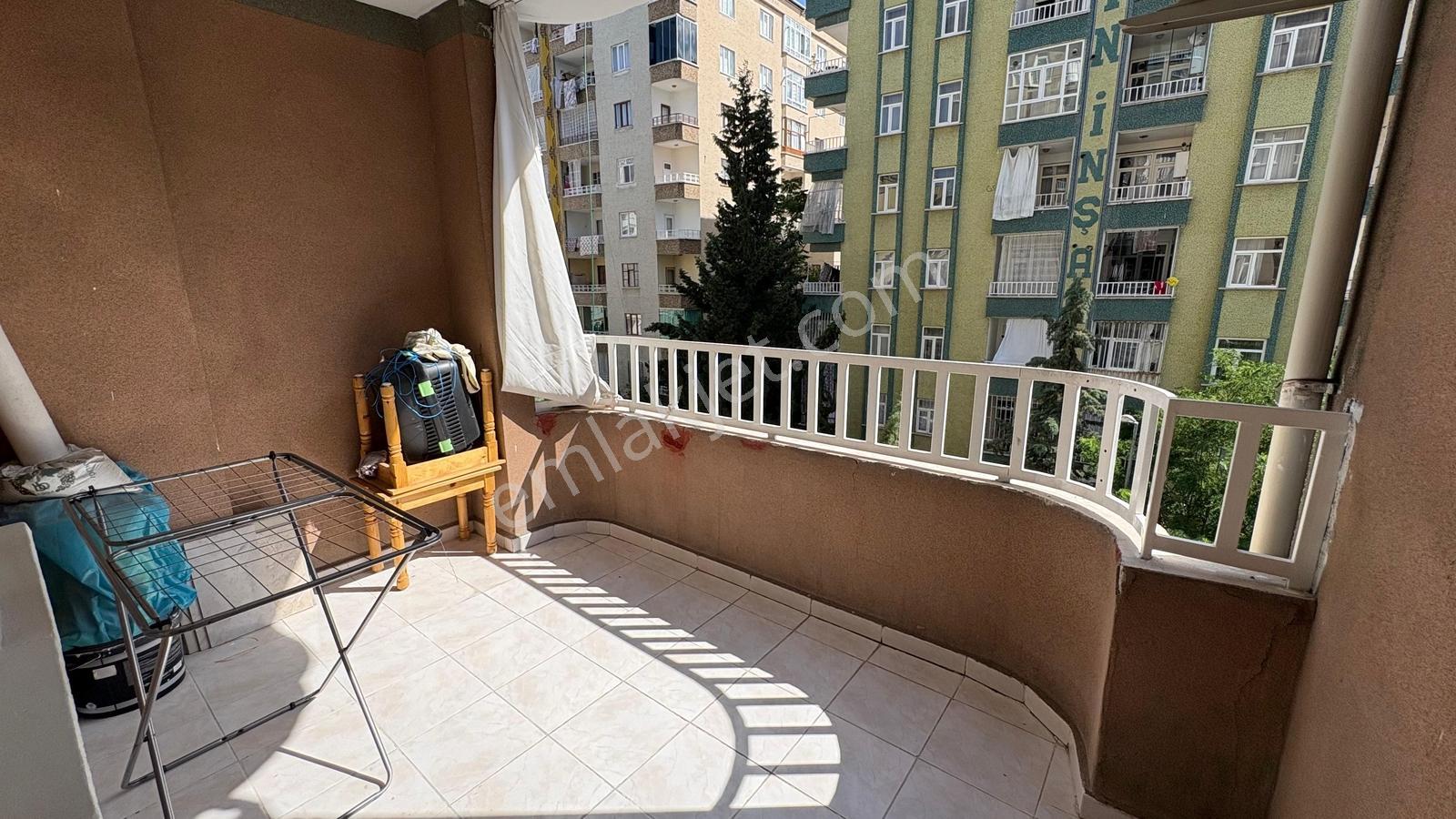 Tesisler Civarı 3+1 Bakımlı Çok Acill Satılık - Görsel 20