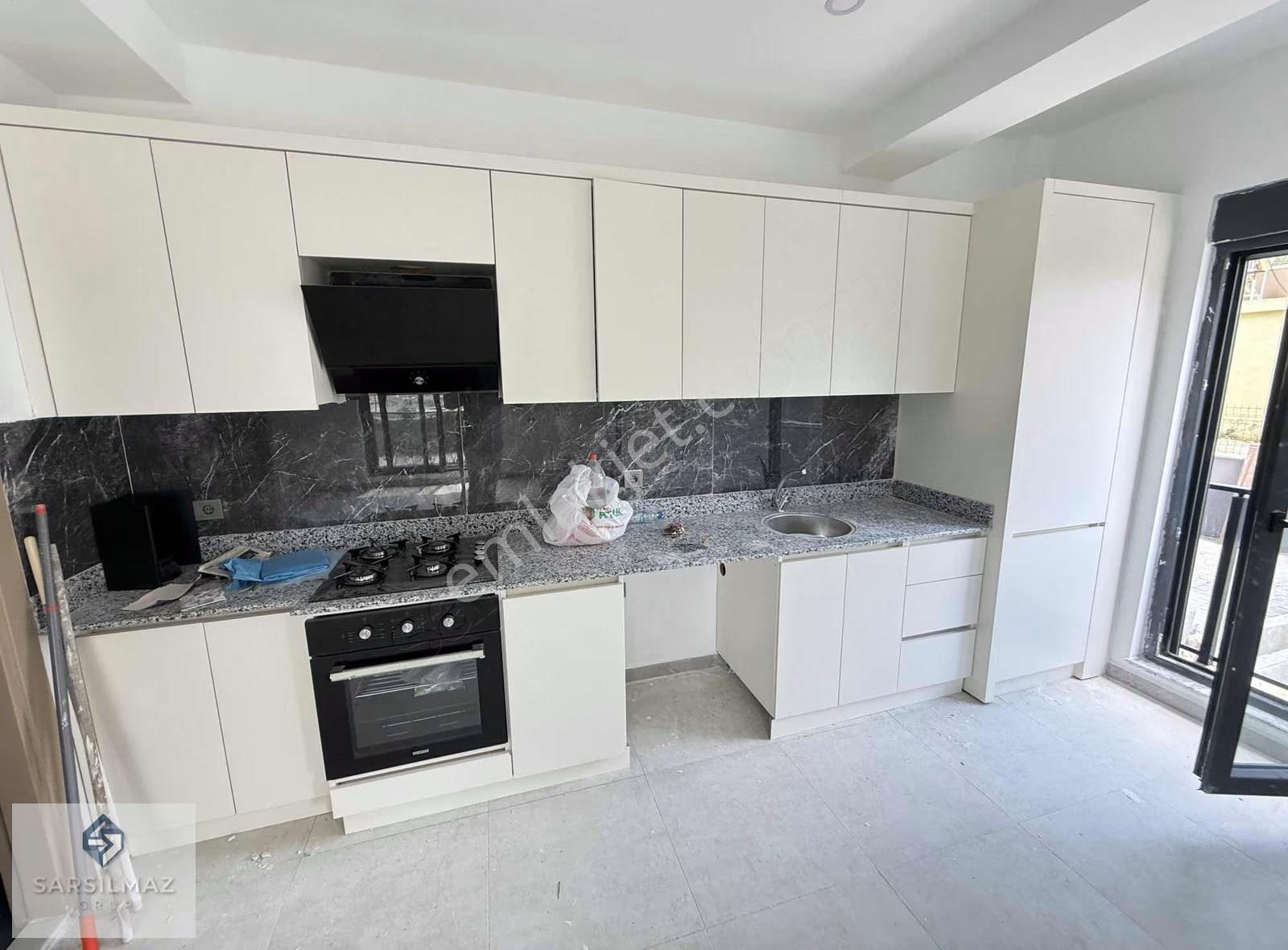 Altınova Orta Mah'sinde 2+1 Loft Havuzlu Lüks Daire - Görsel 13