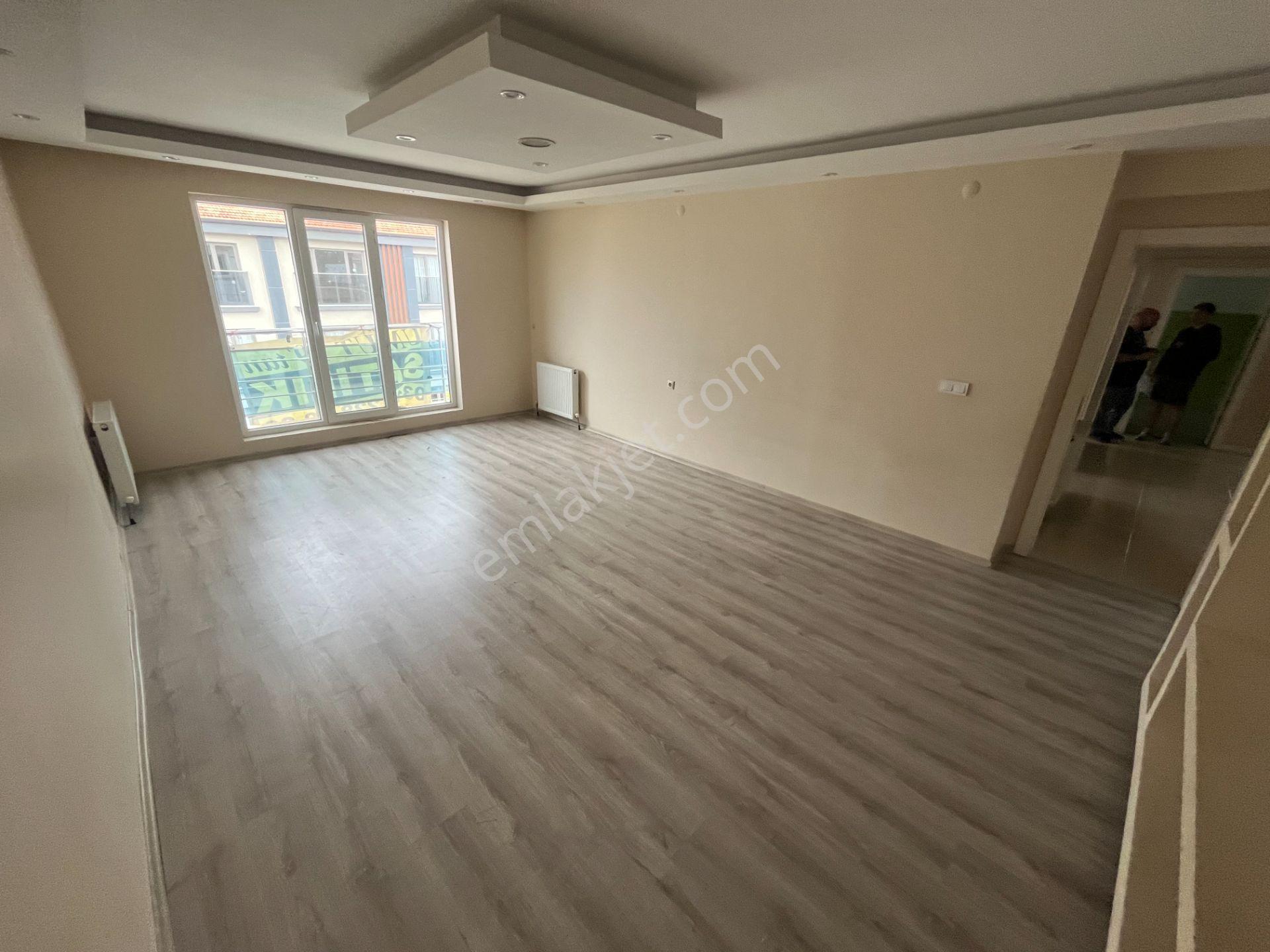 Sincan Yenikent 29 Ekimde 4+1 Satılık Ön Cephe Asansörlü Daire - Görsel 23