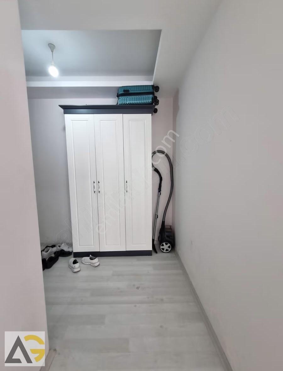 Auradan Azor Plaza Evlerinde Kiralık Eşyalı 1+1 Daire - Görsel 3