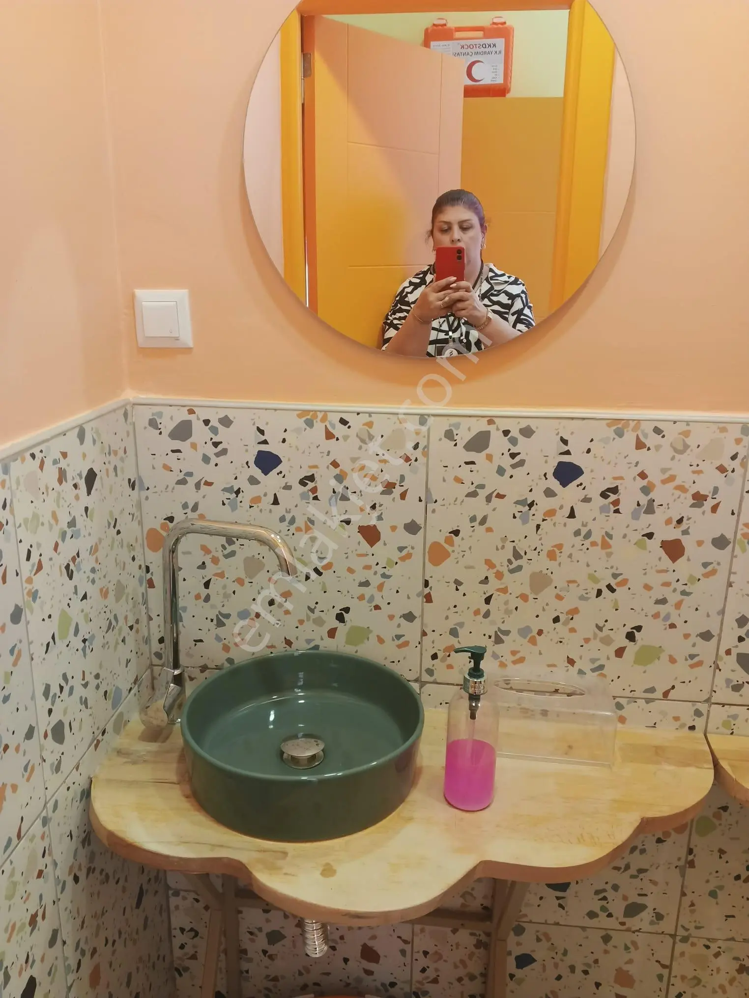 Acıbadem Caddesi Üzerinde Devren Kiralık Dükkan - Görsel 10