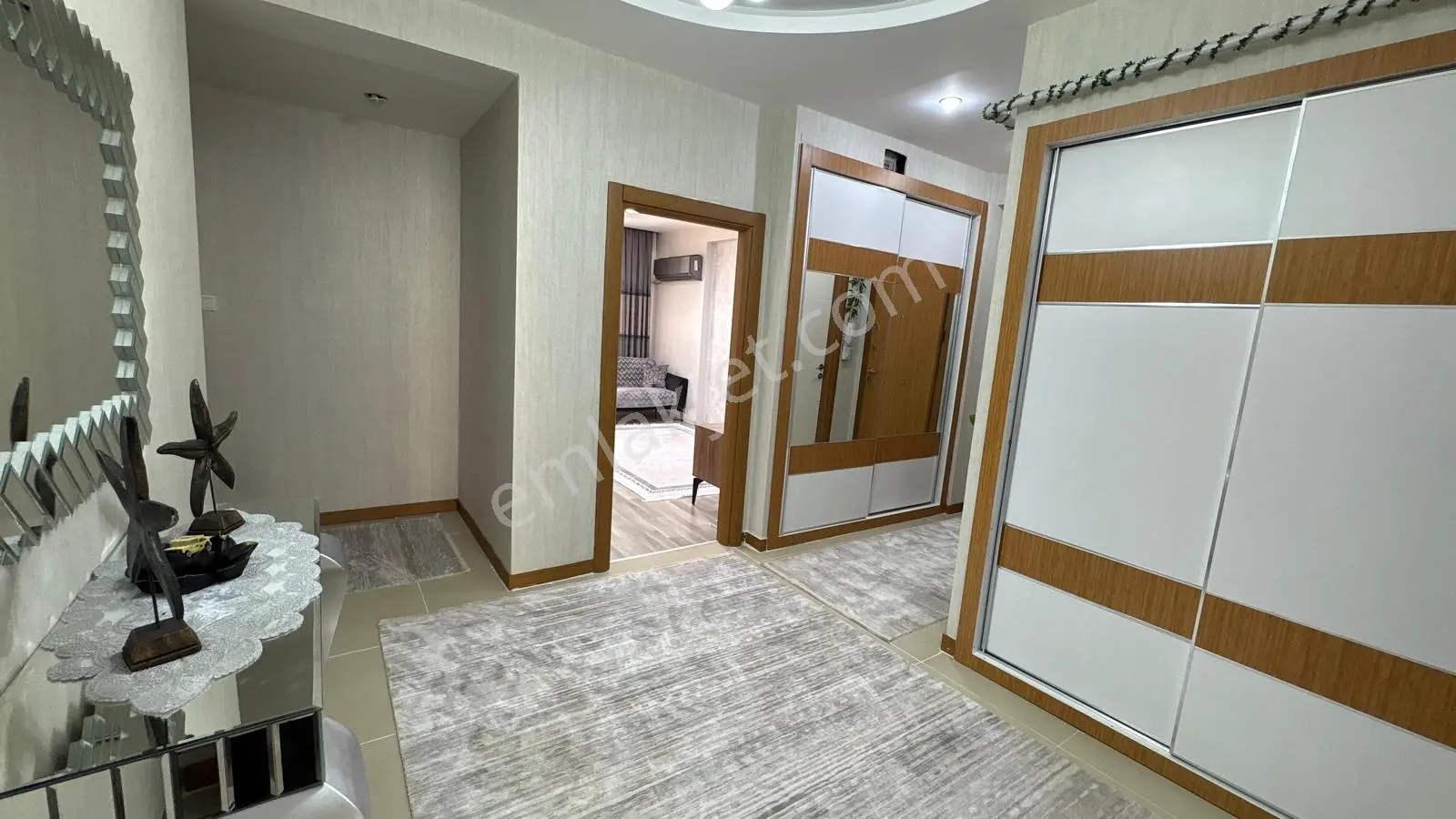 Millet Bahçesi Yanı Başında 3+1 Full Masraflı Bakımlı Daire - Görsel 16