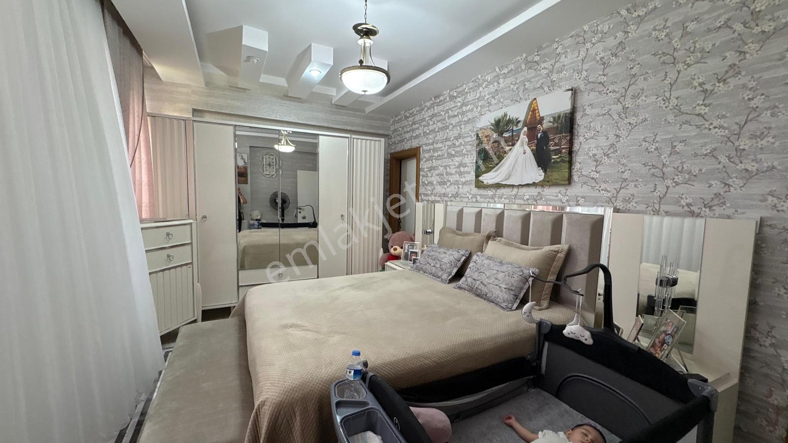 Millet Bahçesi Yanı Başında 3+1 Full Masraflı Bakımlı Daire - Görsel 6