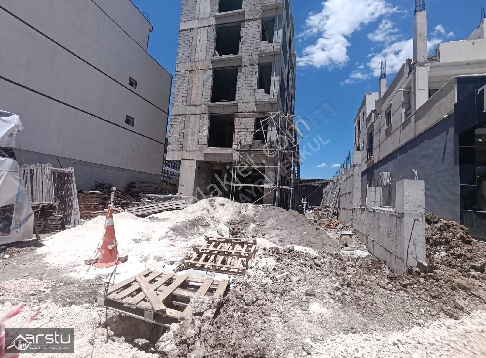 Arstu Gm. Haliseden Avm Yanında 300 M2 Kiralık Dükkan - Görsel 5