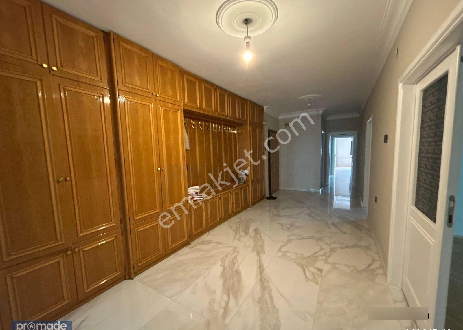 Promade Emlak'tan 56'lar Bölgesinde İçi Yenilenmiş Kiralık 4+1 - Görsel 2