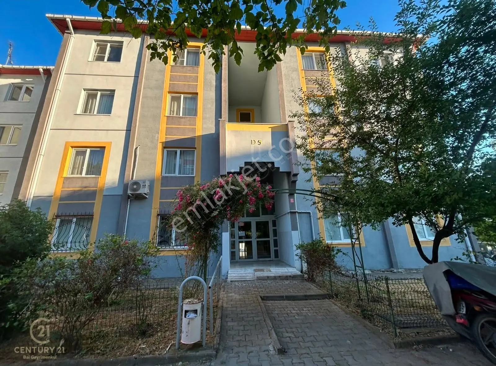 C21 Bal'dan Toki 1.etap 4 Katlılarda Geniş 3+1 Kiralık Daire