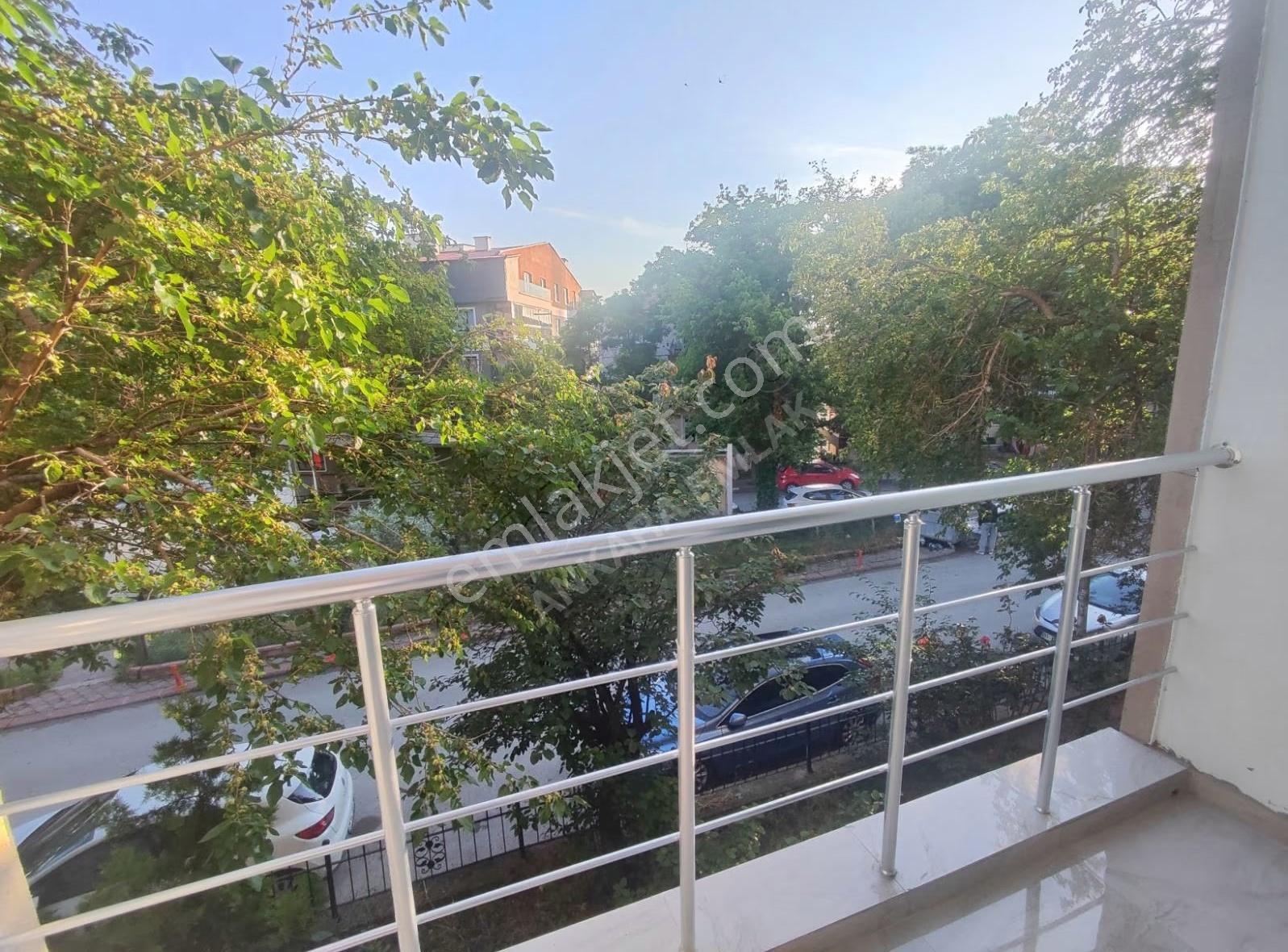 Esat Ballıbaba Sk.1.kat Full Yapılı Park Manzaralı Satılık Daire - Görsel 10