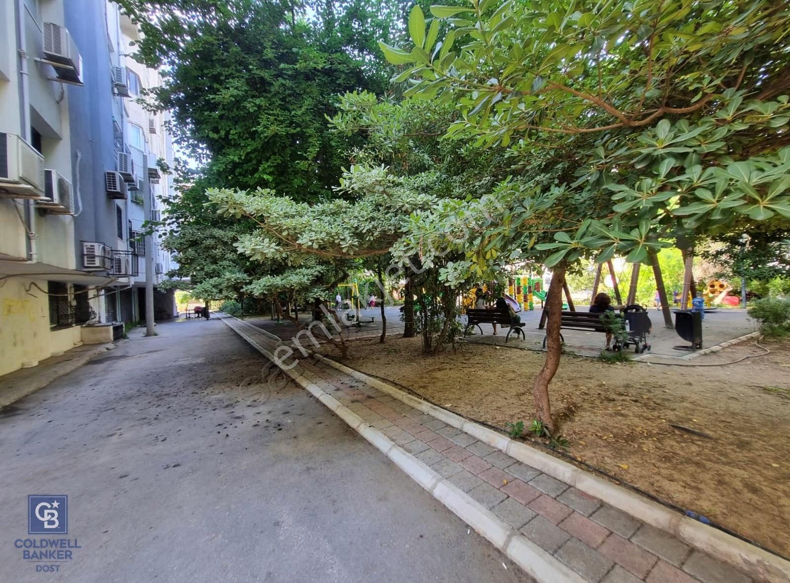Alancak Merkezi Konumda Park Cepheli Kiralık Ofis - Görsel 10