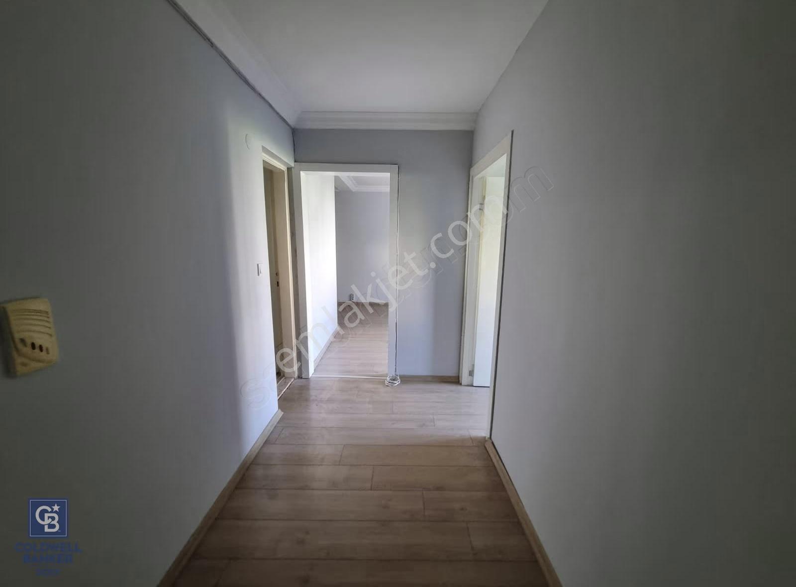 Alancak Merkezi Konumda Park Cepheli Kiralık Ofis - Görsel 18