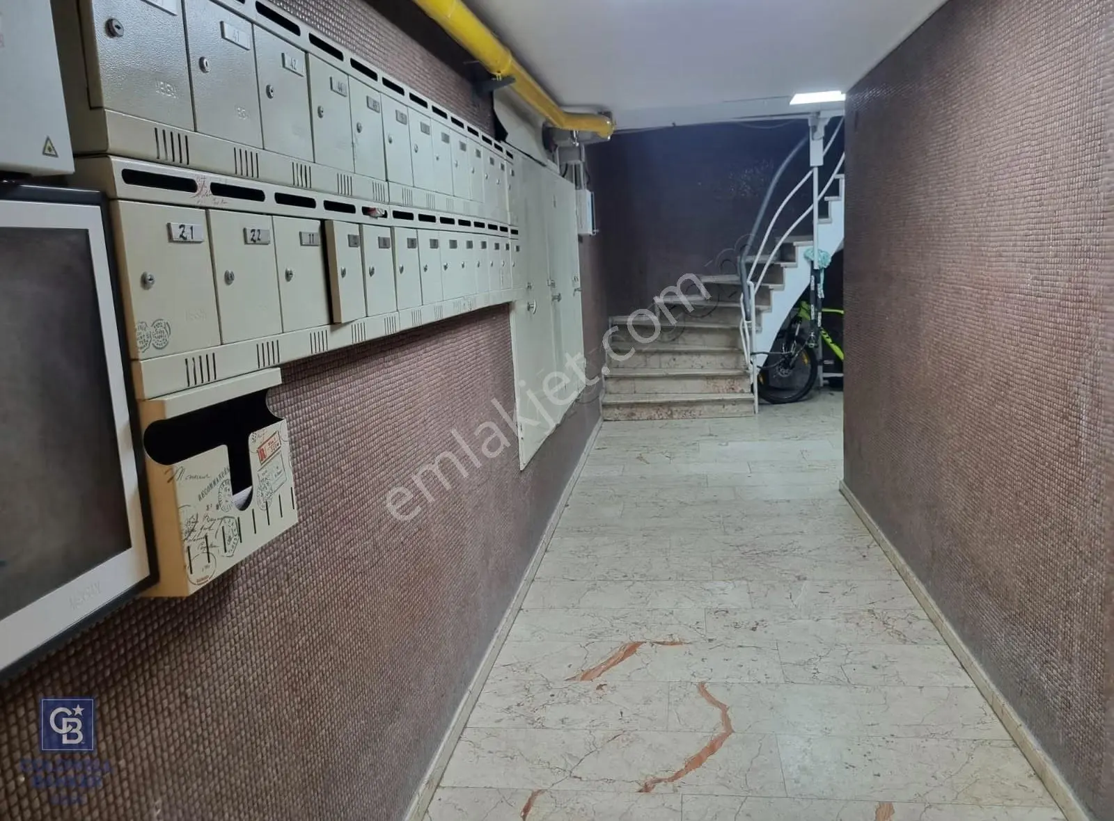 Alancak Merkezi Konumda Park Cepheli Kiralık Ofis - Görsel 2