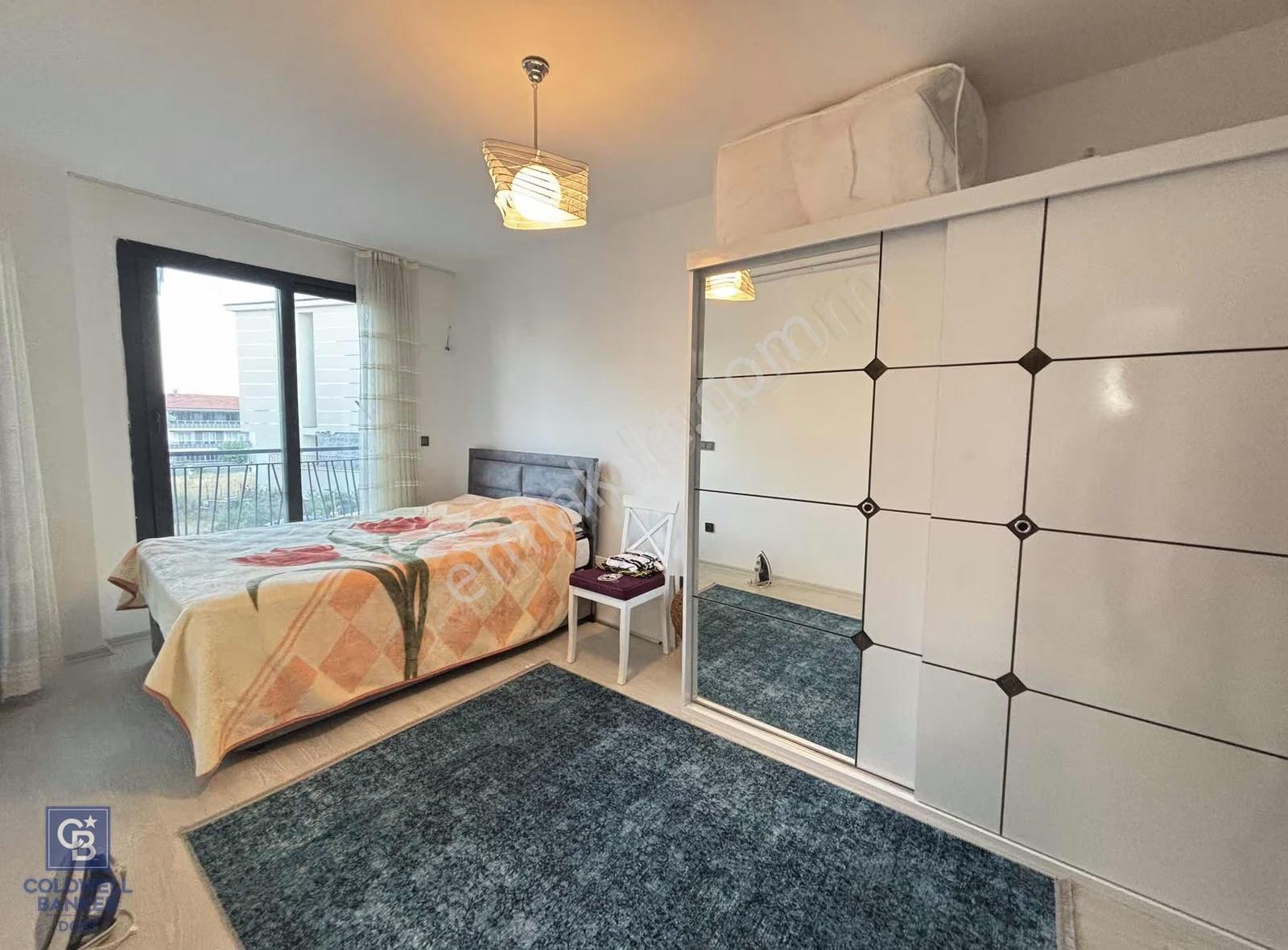 Seferihisar Camikebir'de Asansörlü Full Eşyalı Kiralık Daire - Görsel 12
