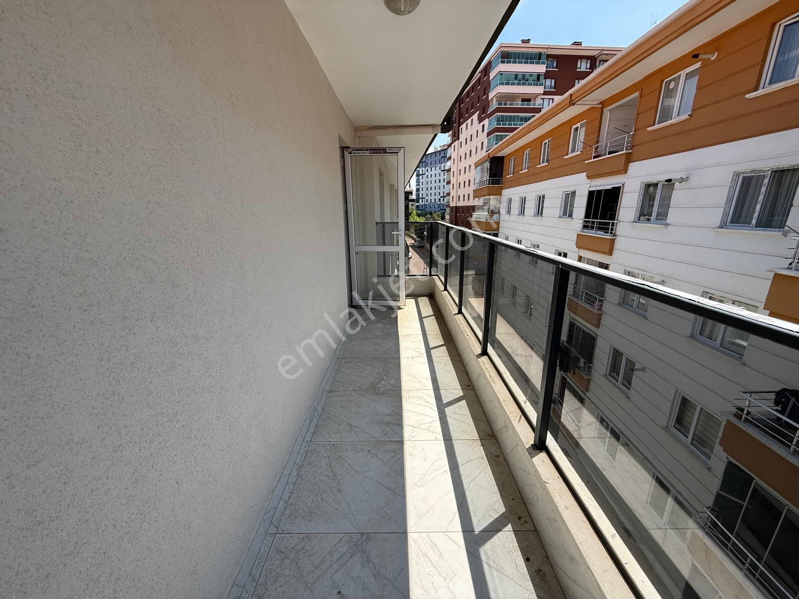 Karapürçek Mah Caddeye Yakın Asansörlü Satılık Daire - Görsel 33