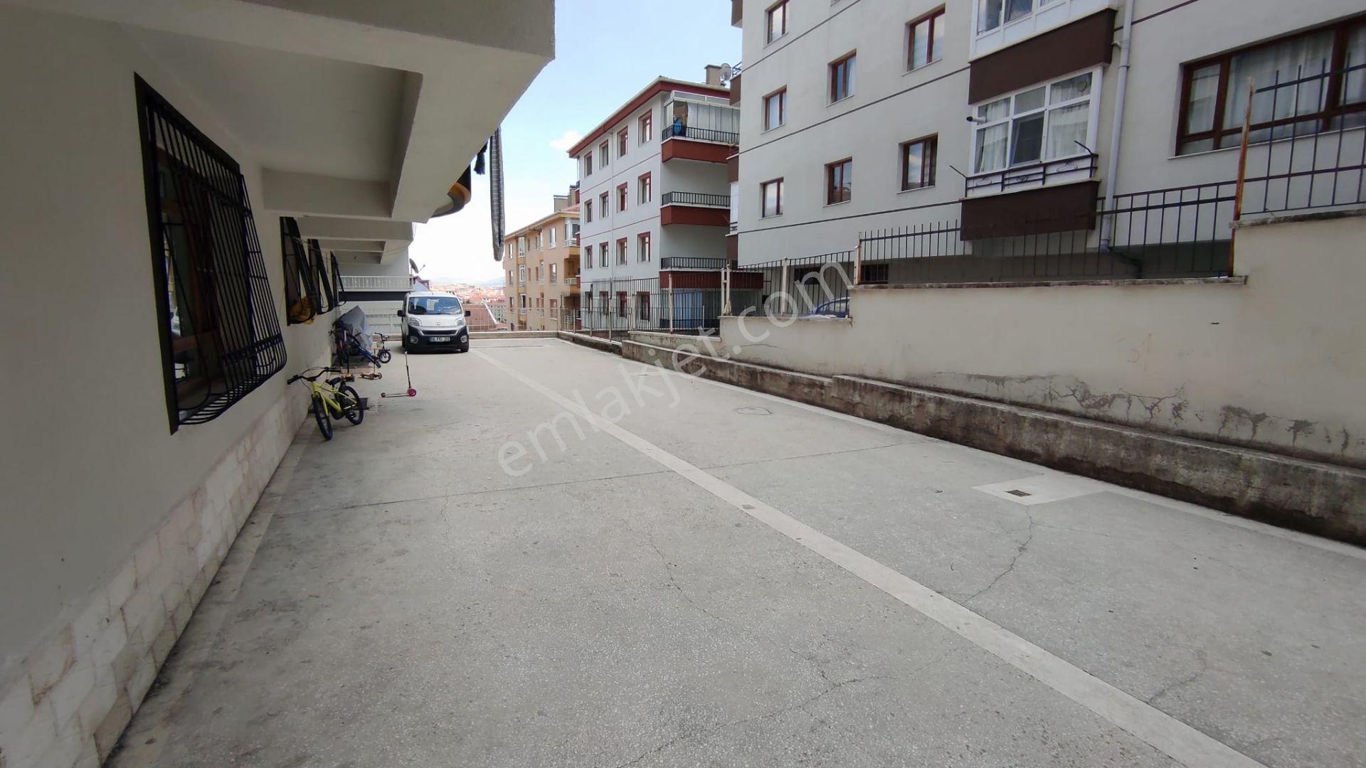 Kiralık*daire*osmangazi Mah*okullar** Çevresin De*katta*3+1*yapılı - Görsel 28
