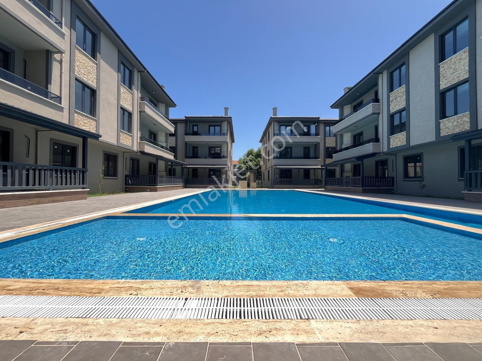 Arslan İnşaat Denize Sıfır Havuzlu Sitede %50 Peşin %50 Taksit - Görsel 15