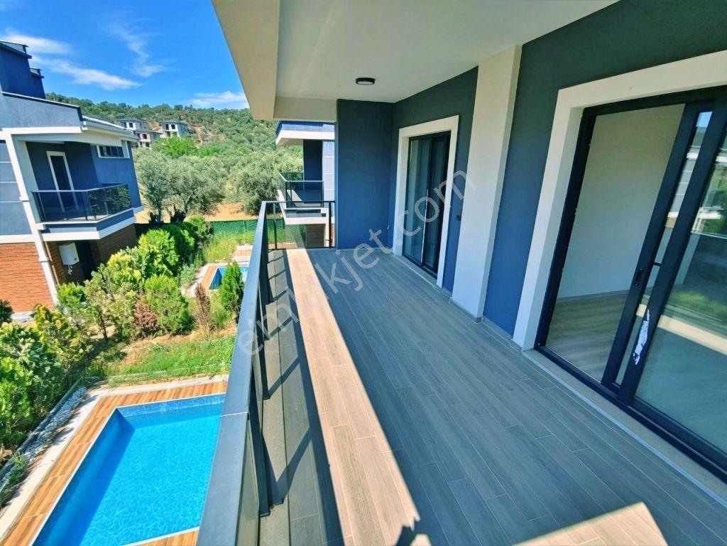 Uytundan Gürede Müstakil Havuzlu Ultra Lüks 5+1 Satılık Villa - Görsel 21