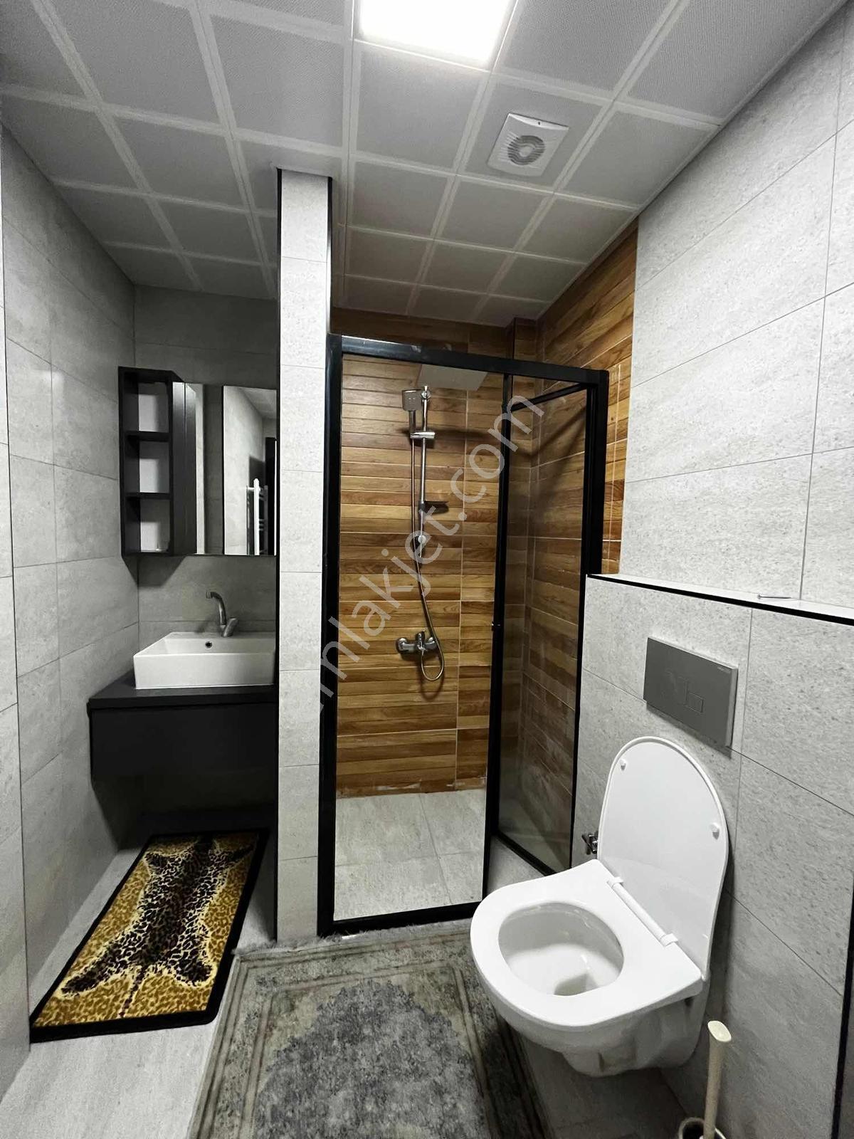Esenboğa Mahallesinde Yola Yakın Full Eşyalı Ara Katta Kiralık - Görsel 6