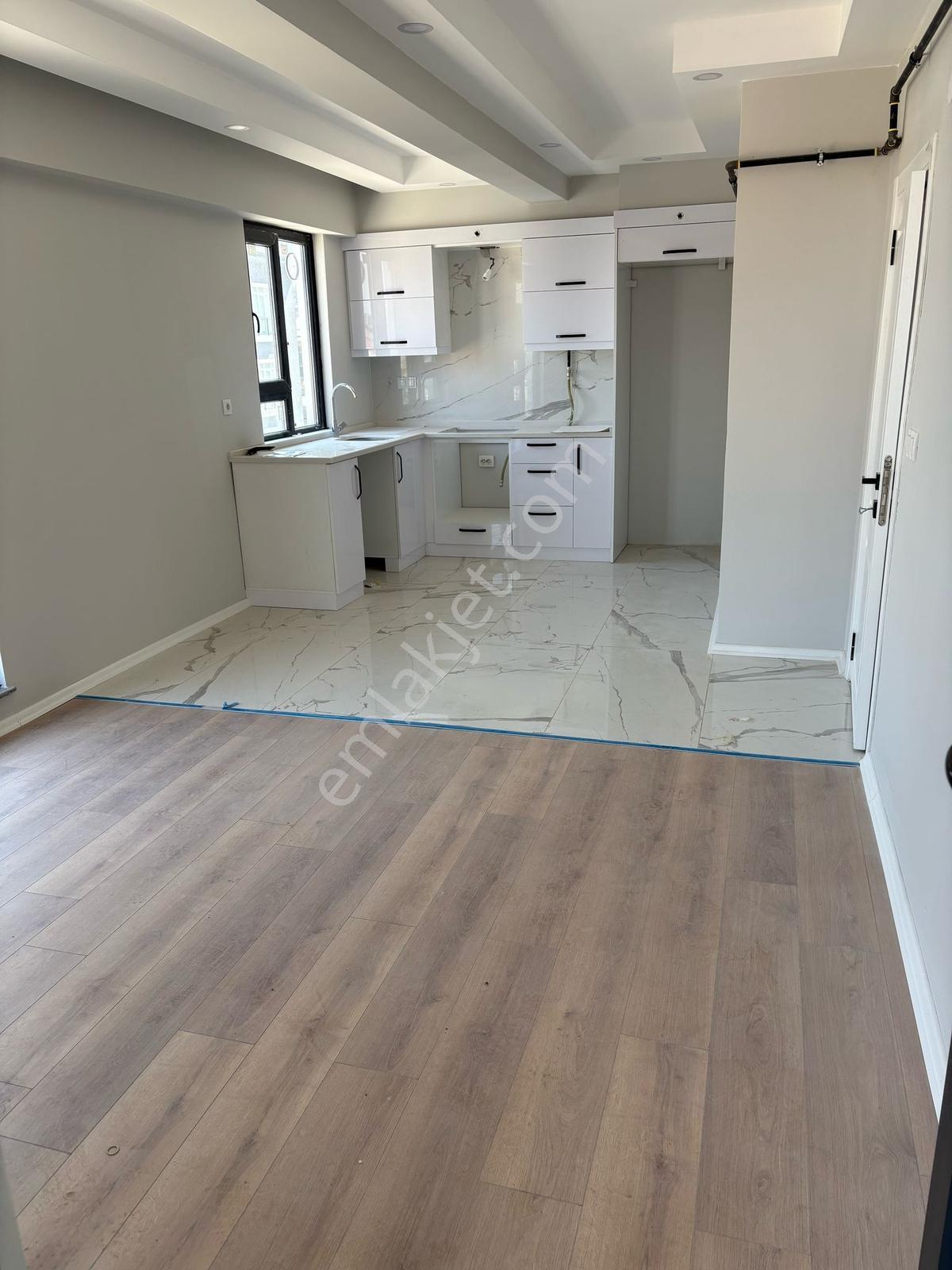Sidre Mahallesinde Yeni Bina 2+1 Manzaralı Kiralık Daire - Görsel 17