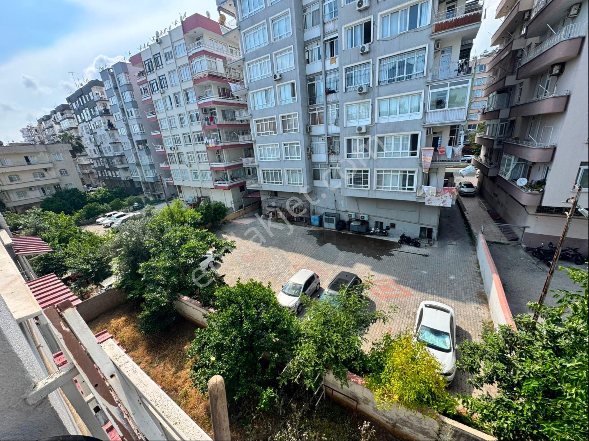 Beykent Den Satılık Daoğalgazlı Daire