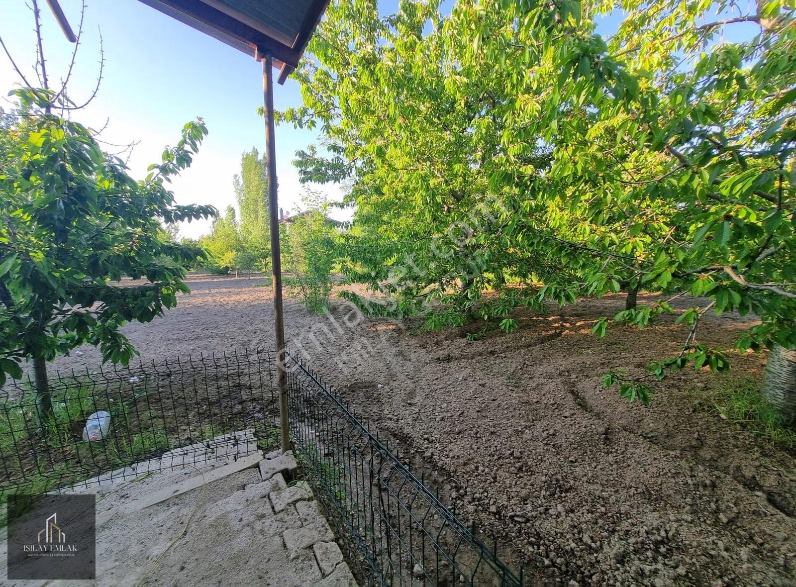 Afyon Erkmen Hürriyet Mahallesinde Kiralık Evli Bahçe - Görsel 9
