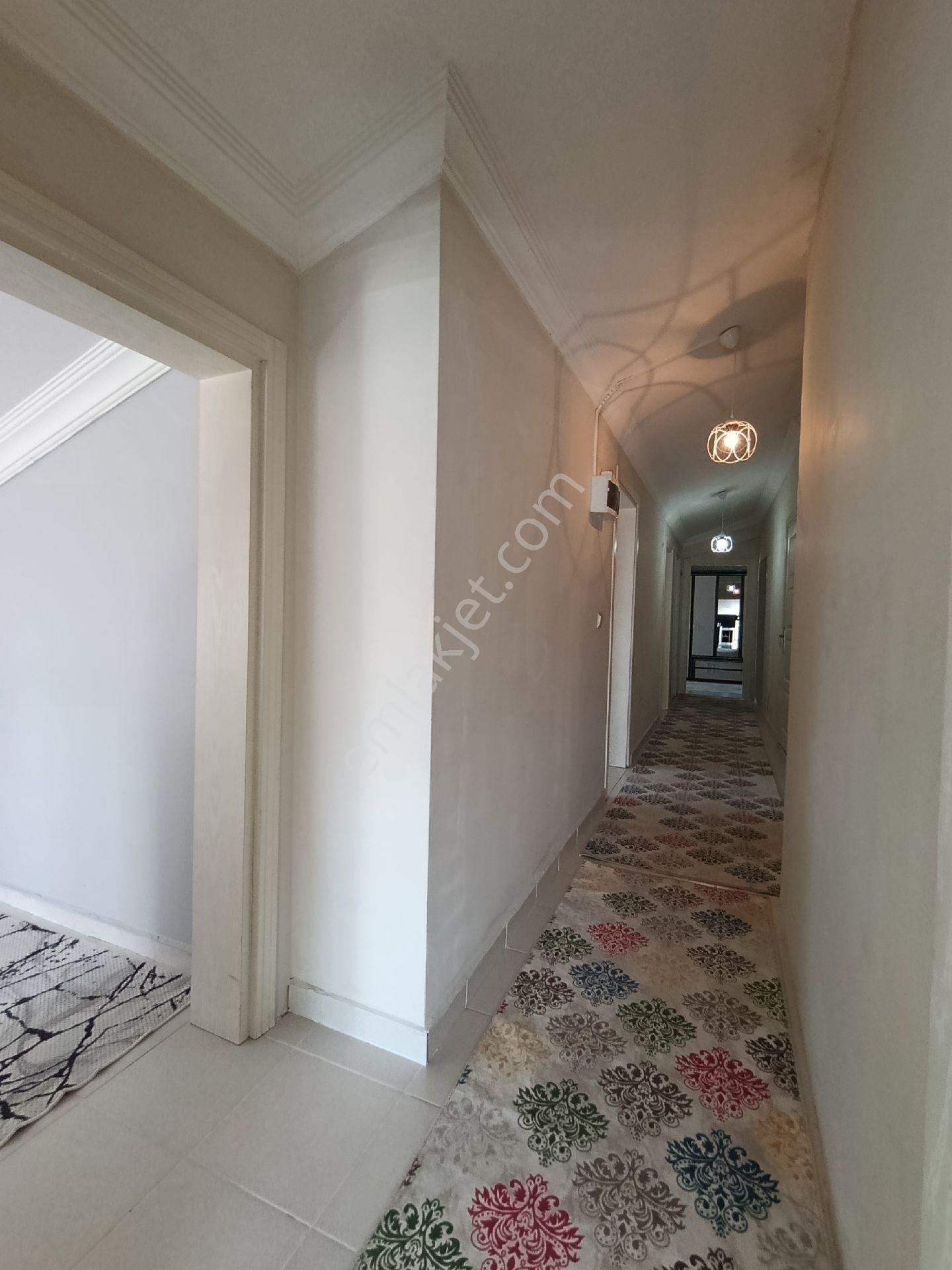 Eşyalı Kiralık Asansörlü Klimalı Çatı Katı - Görsel 8