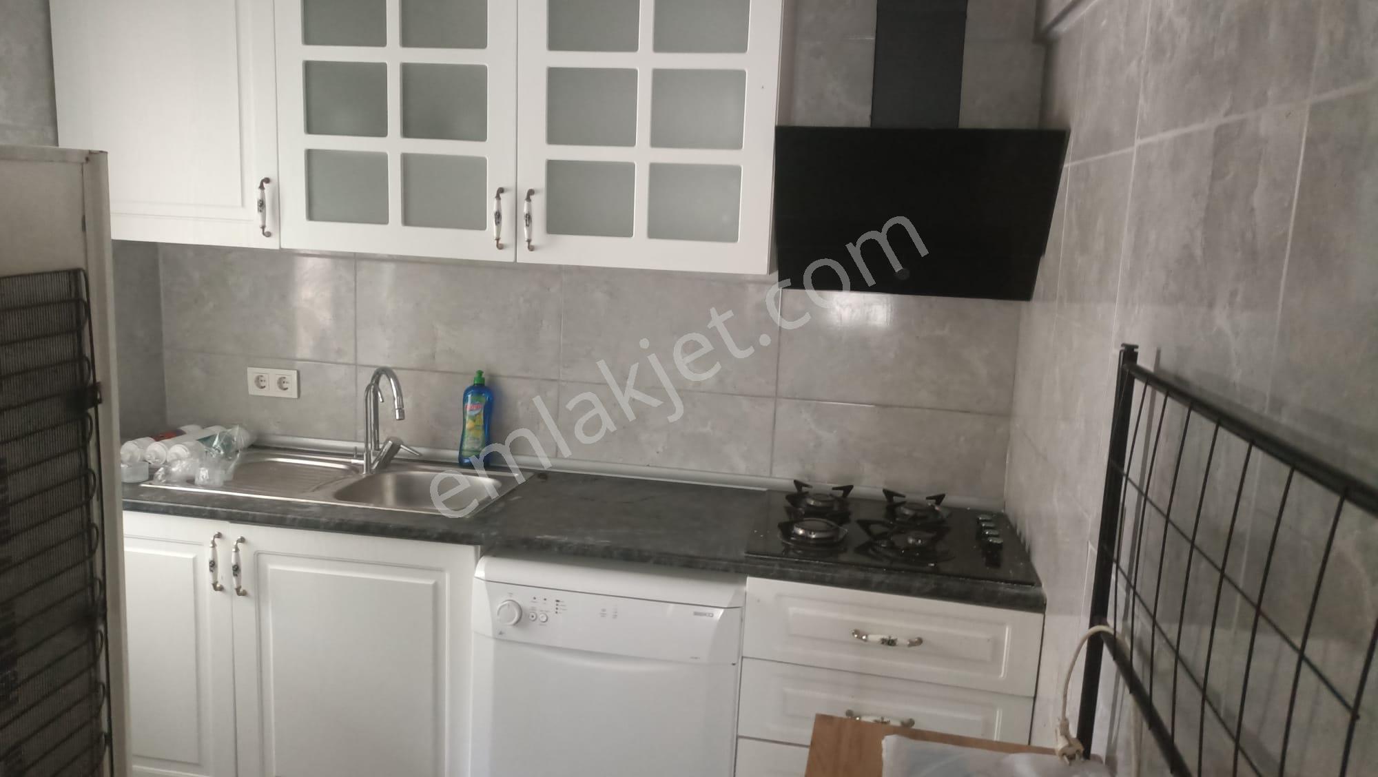 Çeşme Ilıca Merkeze Ve Ilıca Plajına Yürüme Mesafesinde Yıllık/sezonluk Kiralık Daire - Görsel 10