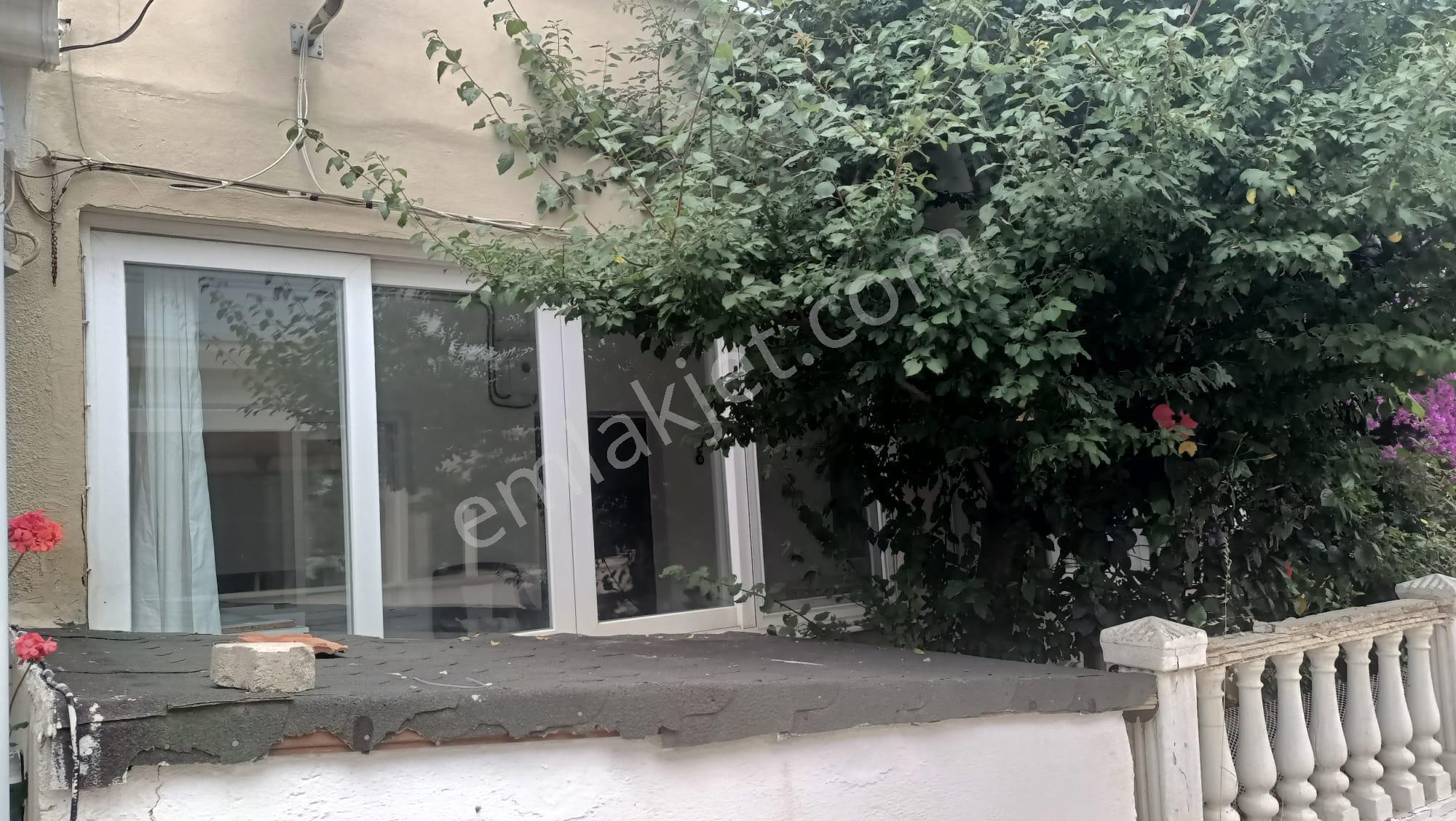 Çeşme Ilıca Merkeze Ve Ilıca Plajına Yürüme Mesafesinde Yıllık/sezonluk Kiralık Daire - Görsel 5