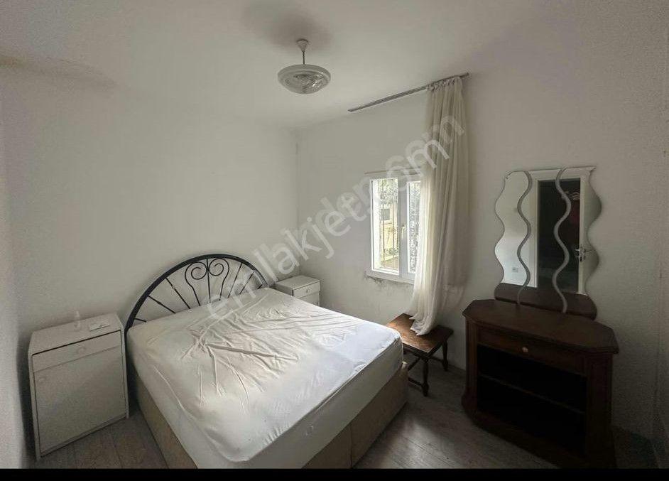 Çeşme Ilıca Merkeze Ve Ilıca Plajına Yürüme Mesafesinde Yıllık/sezonluk Kiralık Daire - Görsel 23
