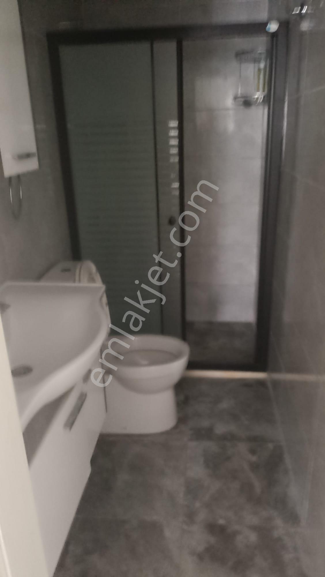 Çeşme Ilıca Merkeze Ve Ilıca Plajına Yürüme Mesafesinde Yıllık/sezonluk Kiralık Daire - Görsel 15