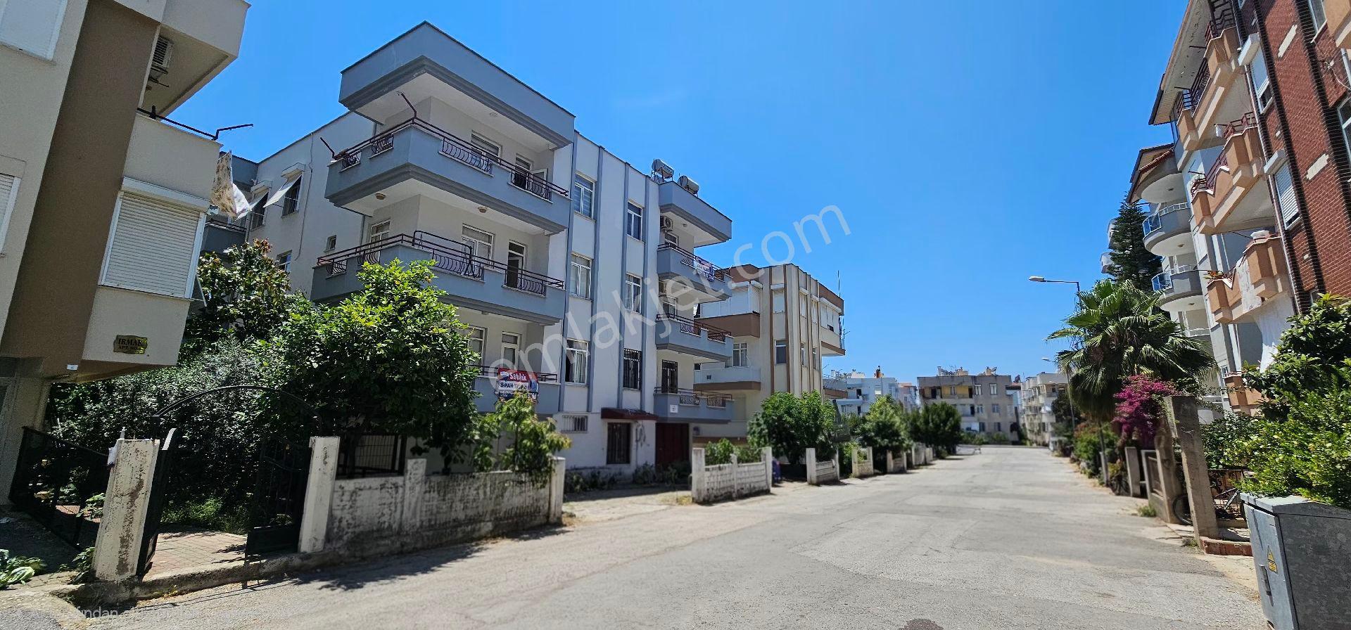 Eski Hisar Mahallesinde Satılık Kapalı Garajlı Geniş 3+1 Daire - Görsel 3