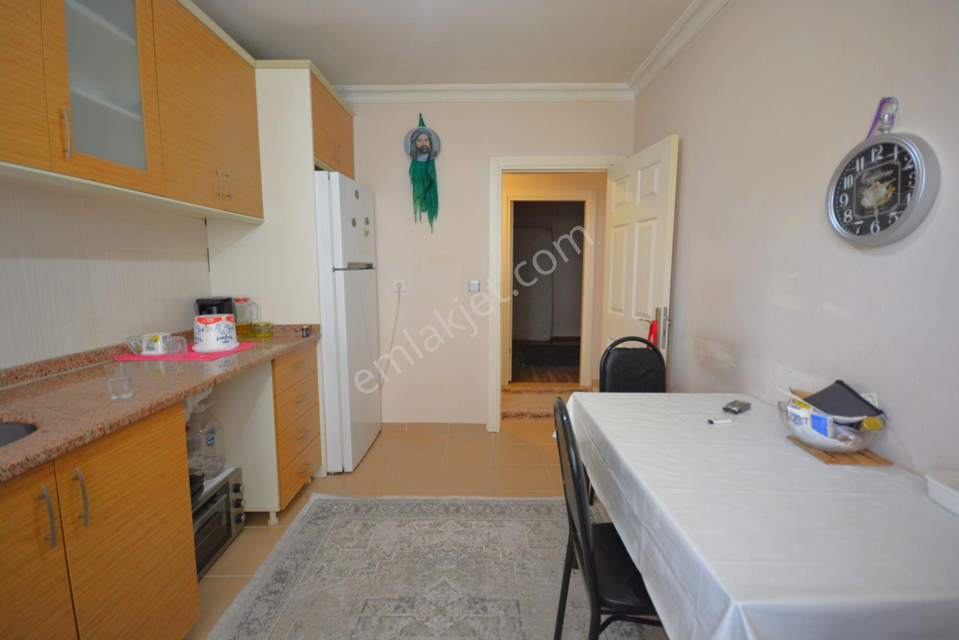 Sarıgazi Merkezde Satılık 2+1 Ara Kat 95 M² Kupon Daire - Görsel 14
