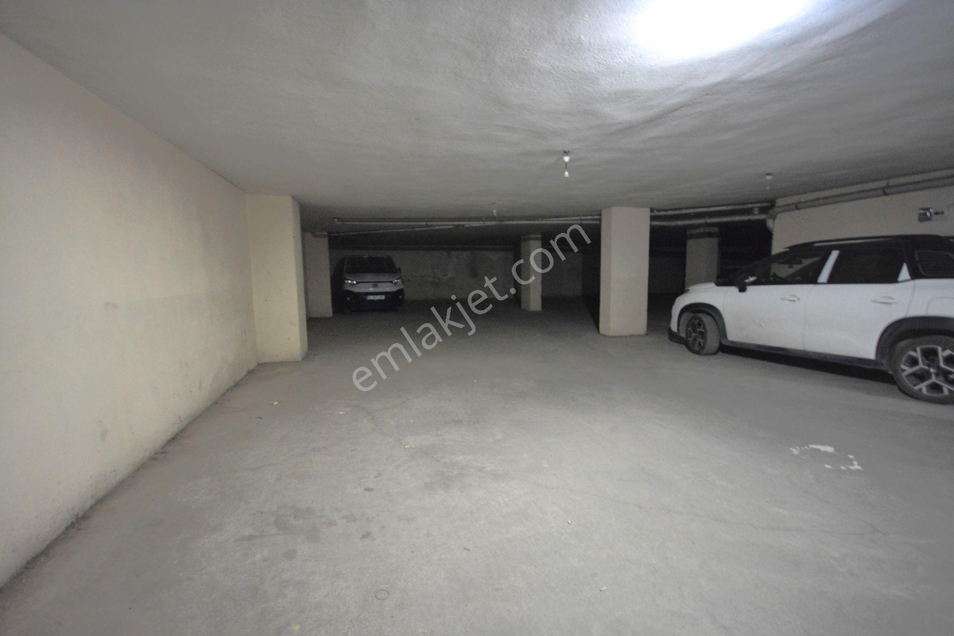 Sarıgazi Merkezde Satılık 2+1 Ara Kat 95 M² Kupon Daire - Görsel 30