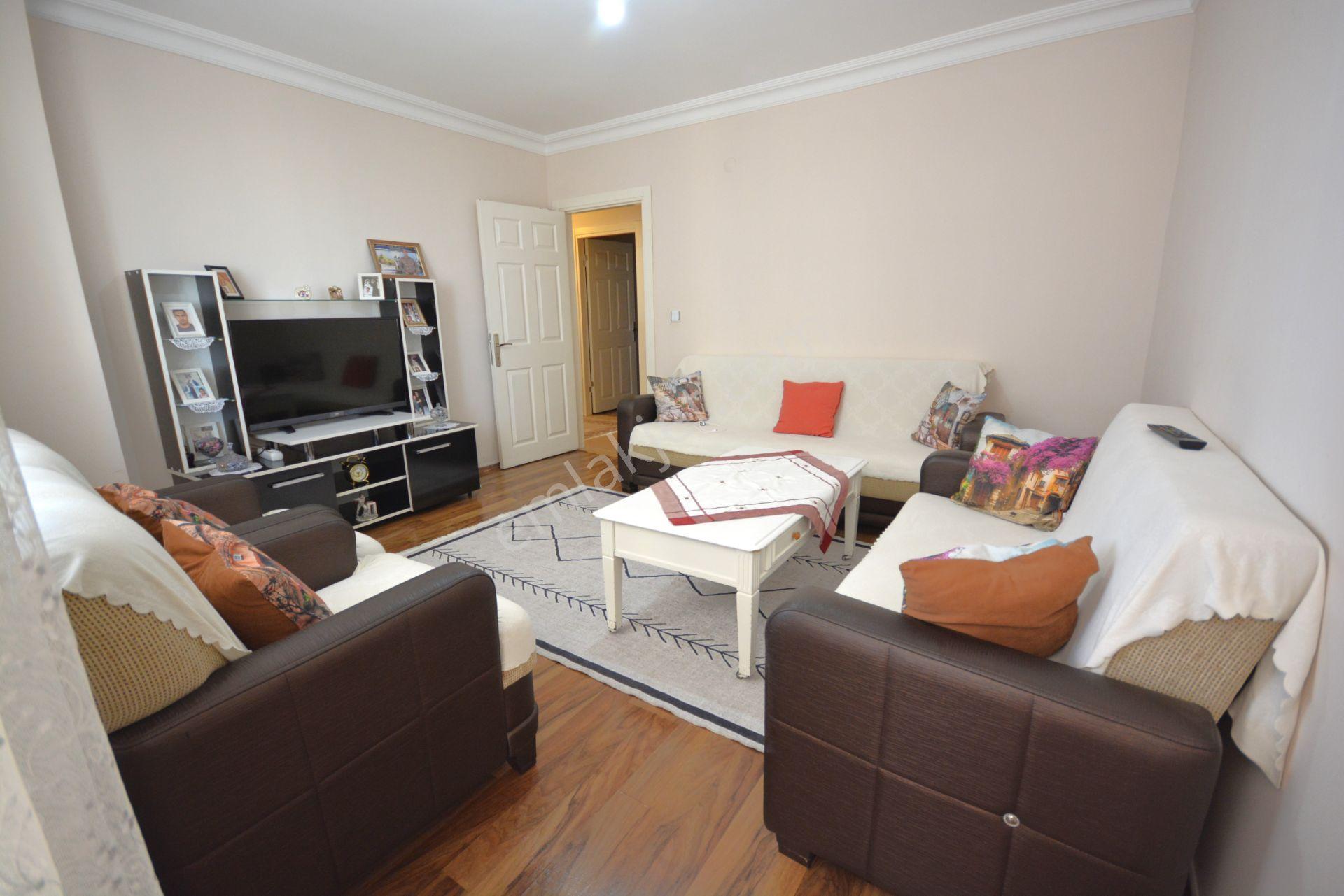 Sarıgazi Merkezde Satılık 2+1 Ara Kat 95 M² Kupon Daire - Görsel 3
