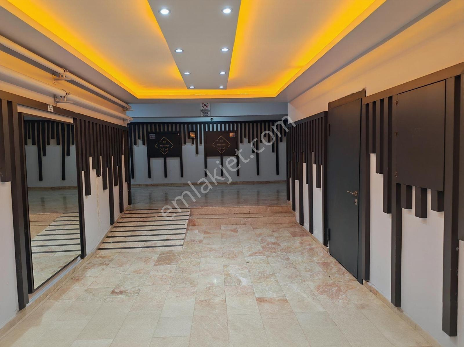 Kuzey Yıldızında Muhteşem Sitede 180m2 Çift Banyo 2 Kiler 4,5+1 - Görsel 24