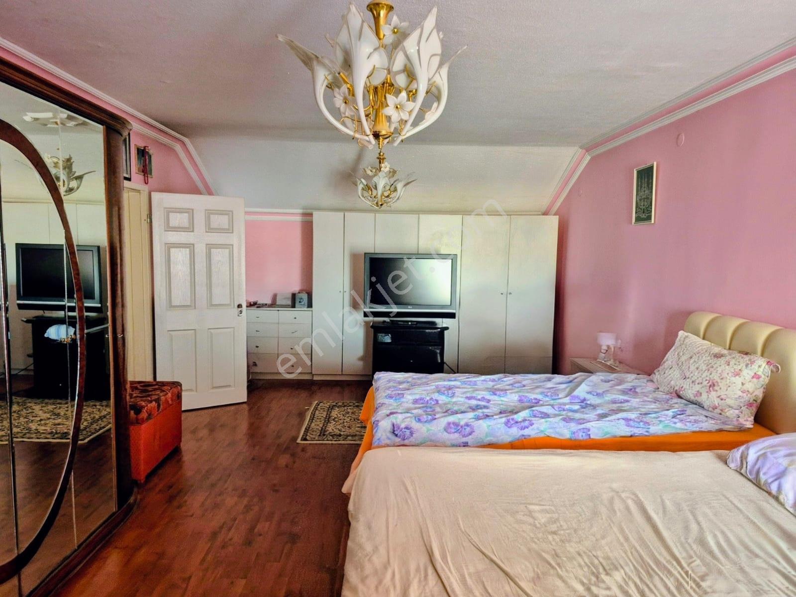 Çayyolu Konutkent 2 Sitesinde Katta Satılık Dubleks Daire - Görsel 12
