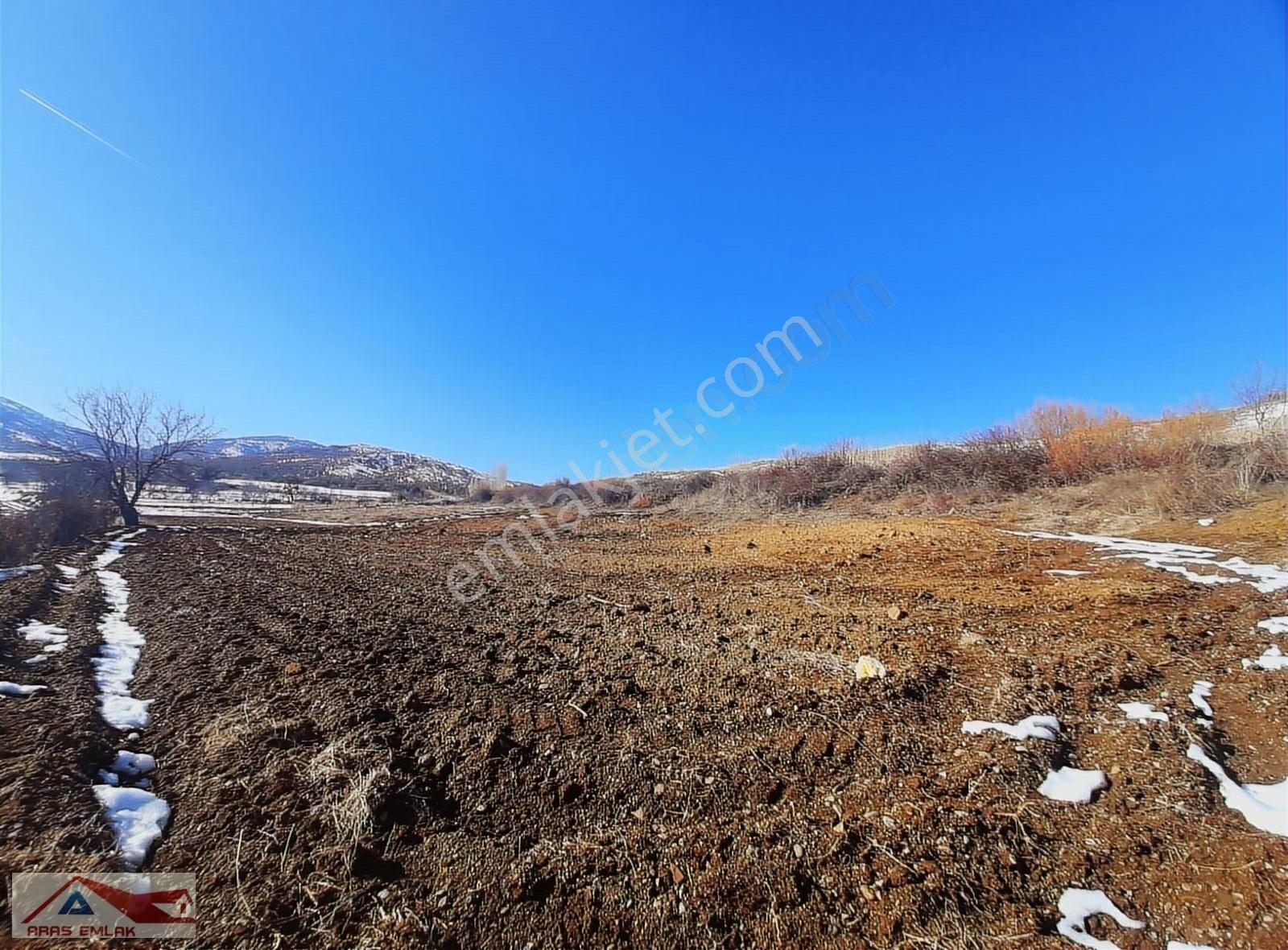 Köye 100 Mtre Yakın Elektrik Su Yolu Var.2250 M2 Kaçmaz Yatırım - Görsel 16