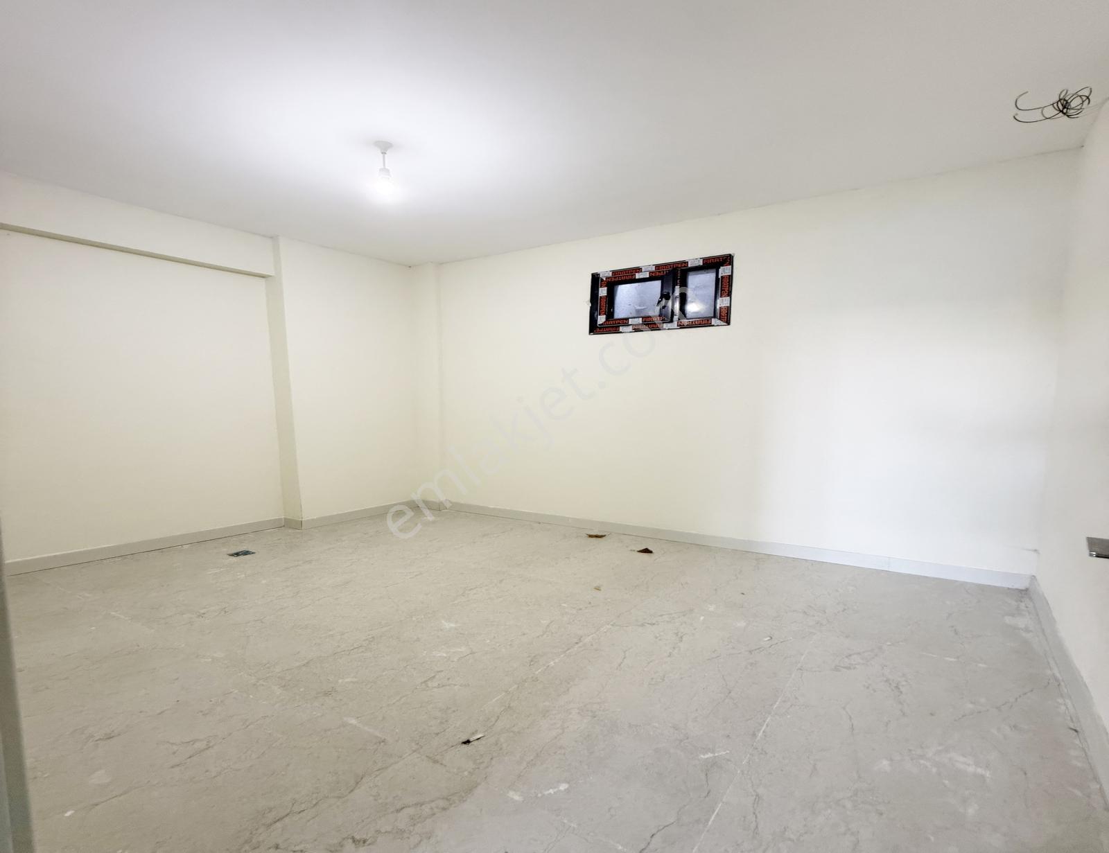 Boğazköyde Sıfır 4+1 Villa Bahçe Kullanımlı Manzaralı Önü Açık - Görsel 8