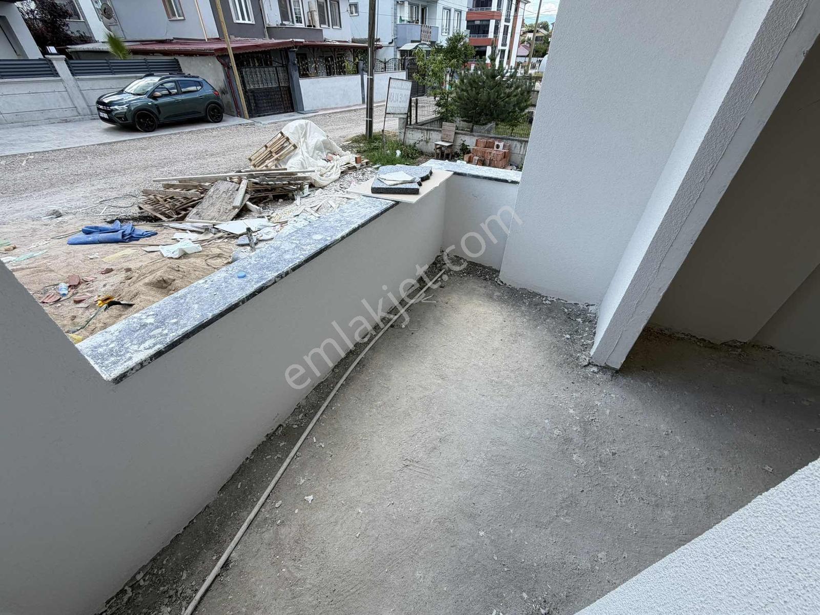 Ömer İnan Remax Hür Neviye Mah. 2+1 Satılık Daire - Görsel 3