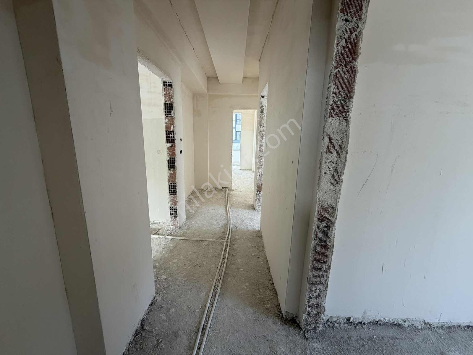 Ömer İnan Remax Hür Neviye Mah. 2+1 Satılık Daire - Görsel 9