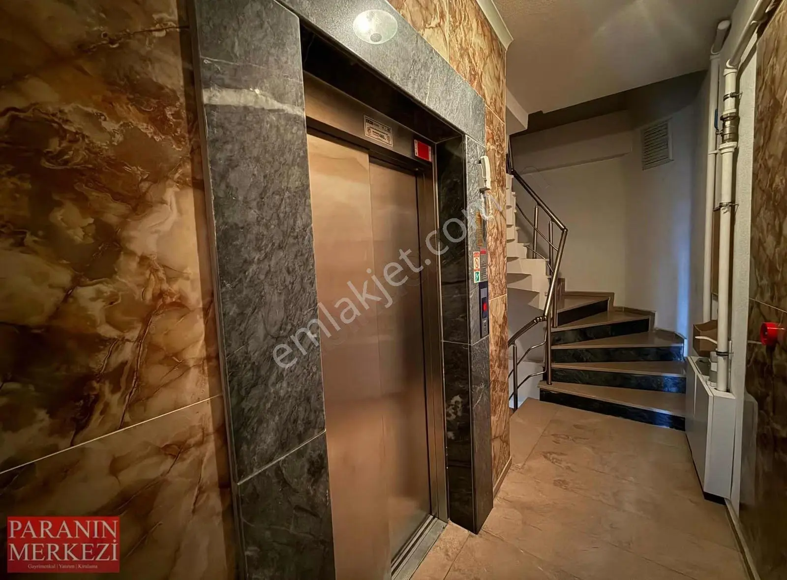 Para'dn Full Yeni Eşyali Cadde Üzeri Metro 10 Dk 2+1 Daire - Görsel 3