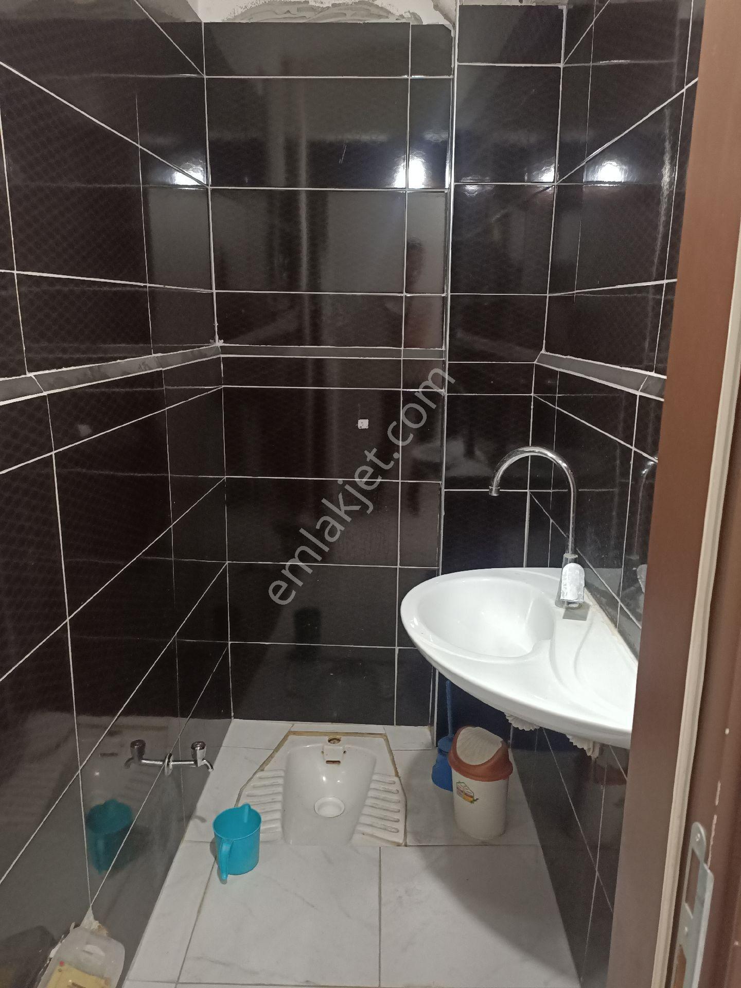 Çarşı Merkezinde Eşyalı Kıralık - Görsel 5
