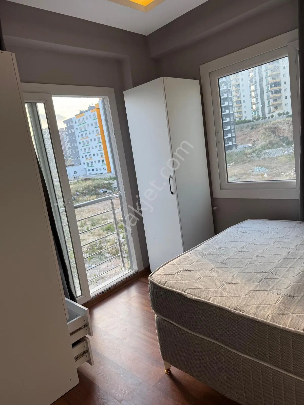 Adana Sarıçam Gültepede 1+1 Eşyalı Kiralık Daire - Görsel 3