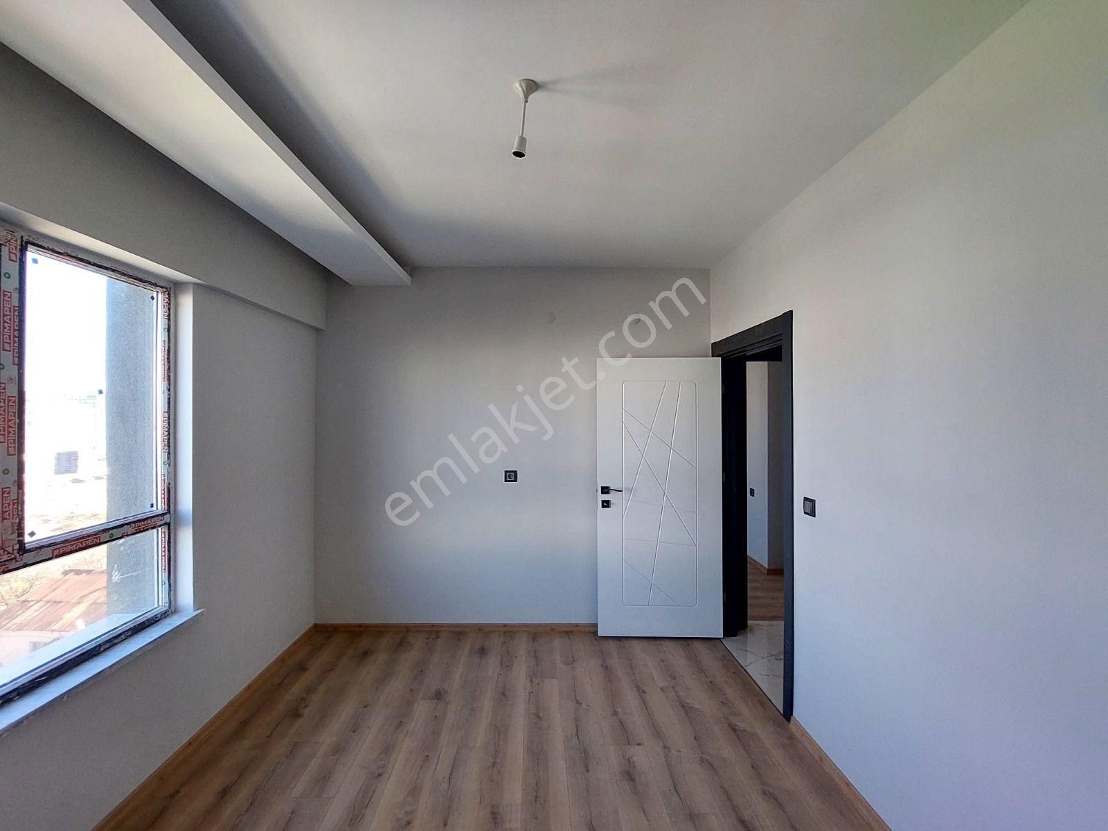 Seyrantepe'de Yemek Odalı 3+1 Lux Daire - Görsel 16
