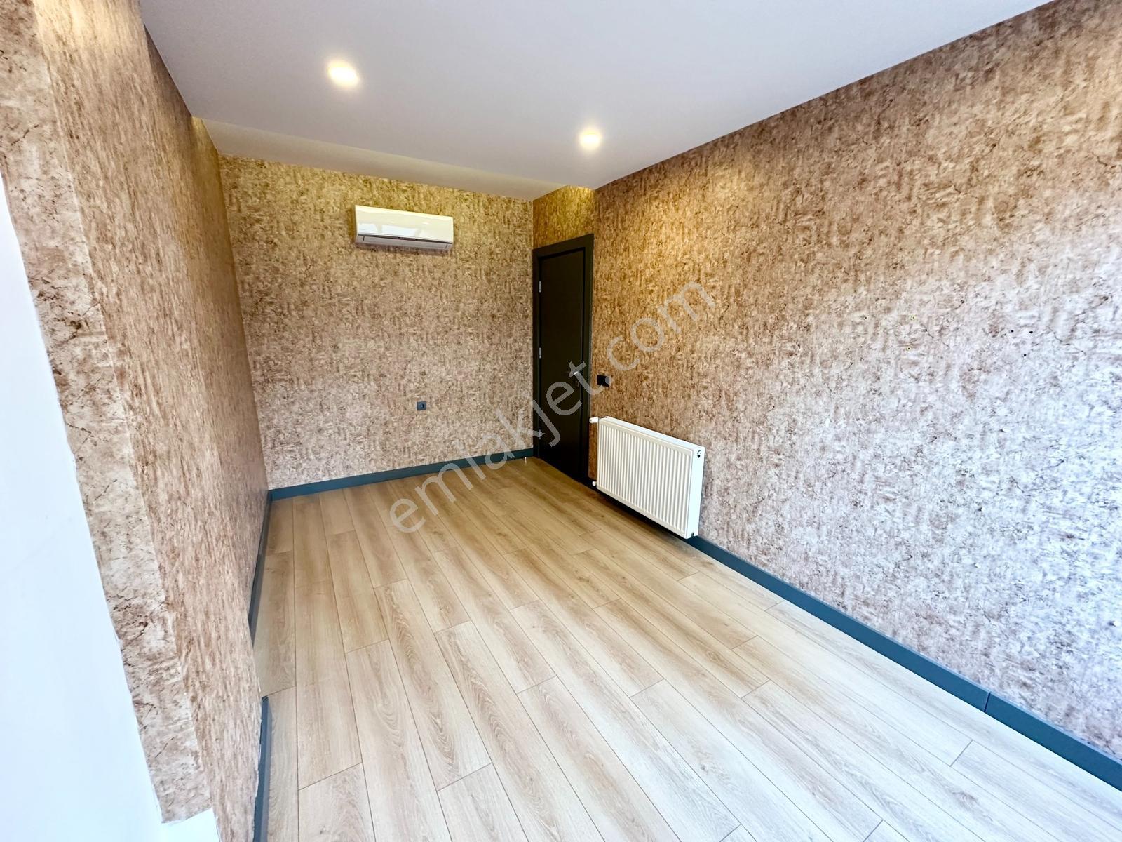 Uncalı'da Havuzlu Güvenlikli Site İçi 3+1 Satılık Ara Kat Daire - Görsel 16