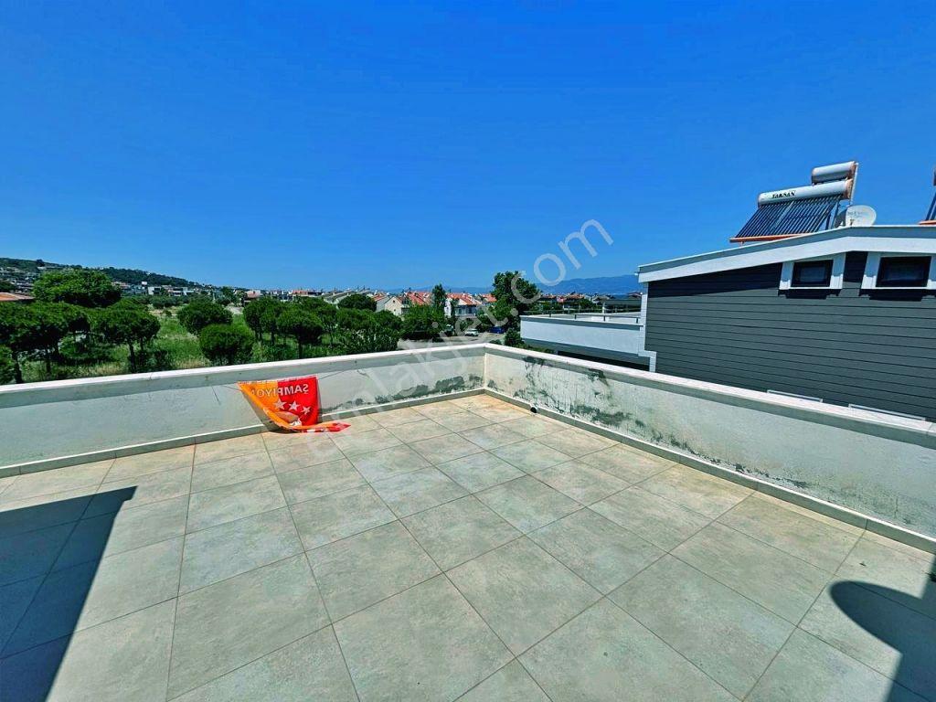 Uytundan Burhaniye İskele Denize 150 Mt Bahçeli Otoparklı Villa - Görsel 35